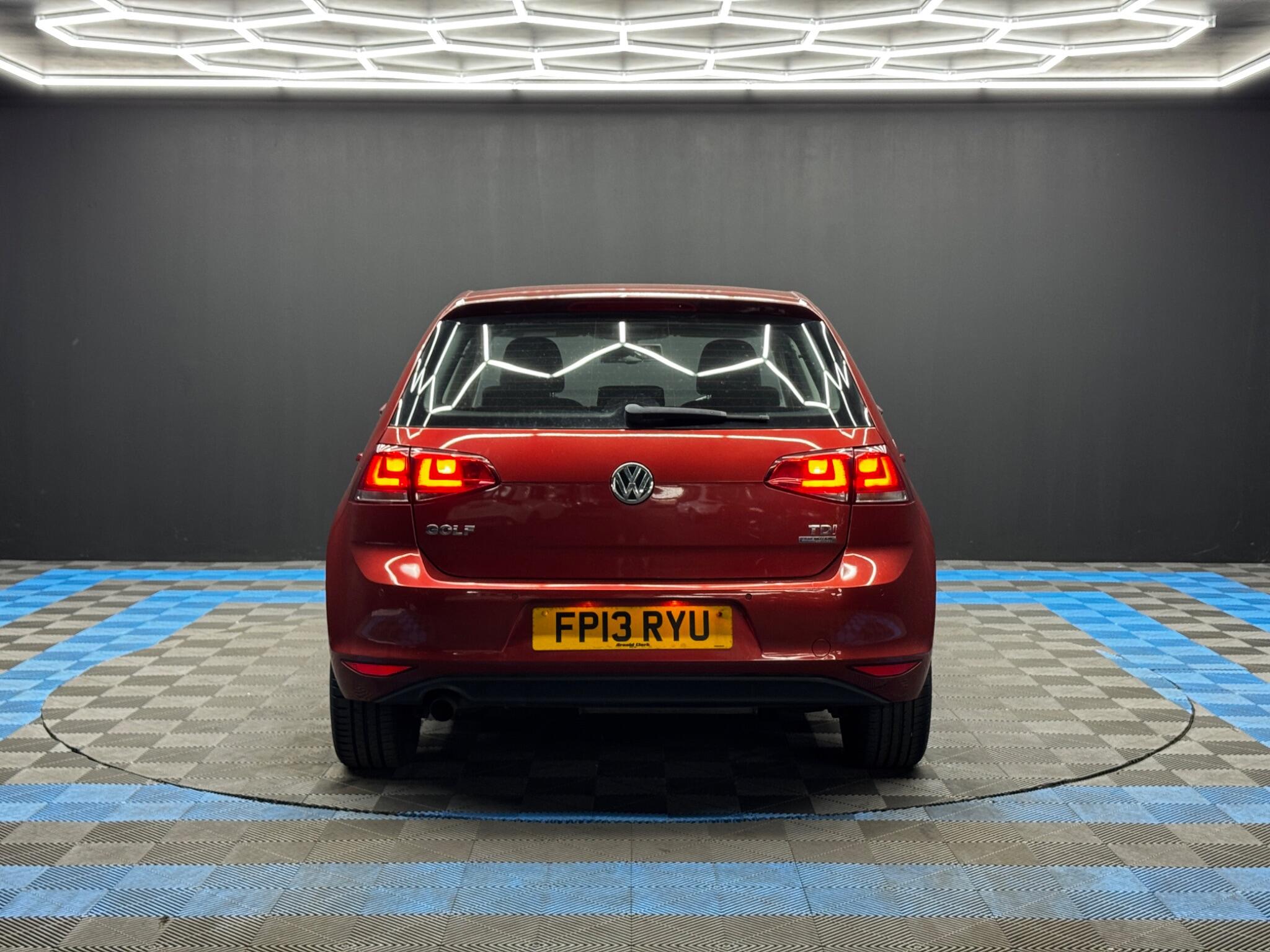 Volkswagen Golf 1.6 TDI BlueMotion Tech SE DSG Euro 5 (s/s) 5dr 5dr Automatic 2026