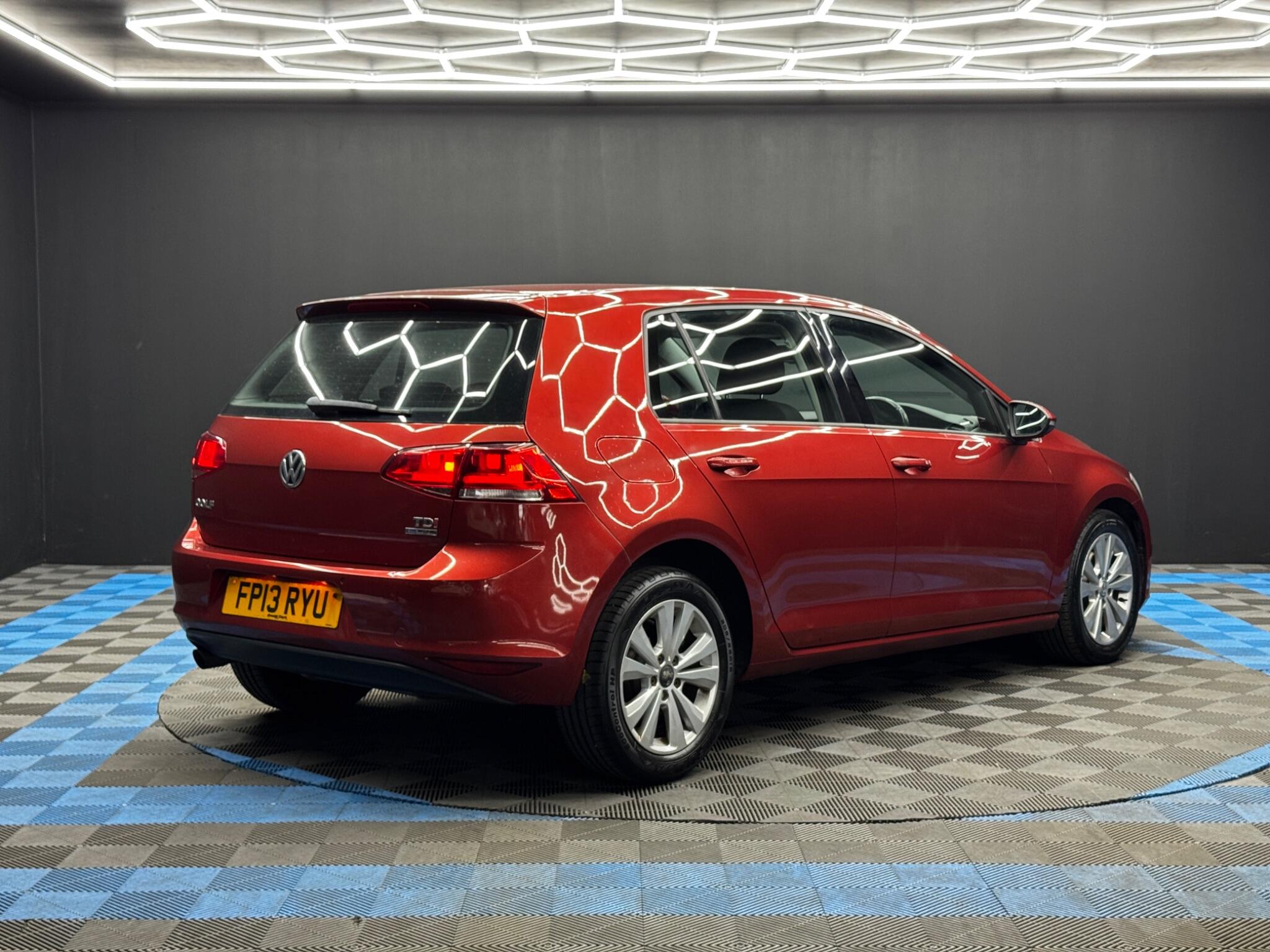 Volkswagen Golf 1.6 TDI BlueMotion Tech SE DSG Euro 5 (s/s) 5dr 5dr Automatic 2026