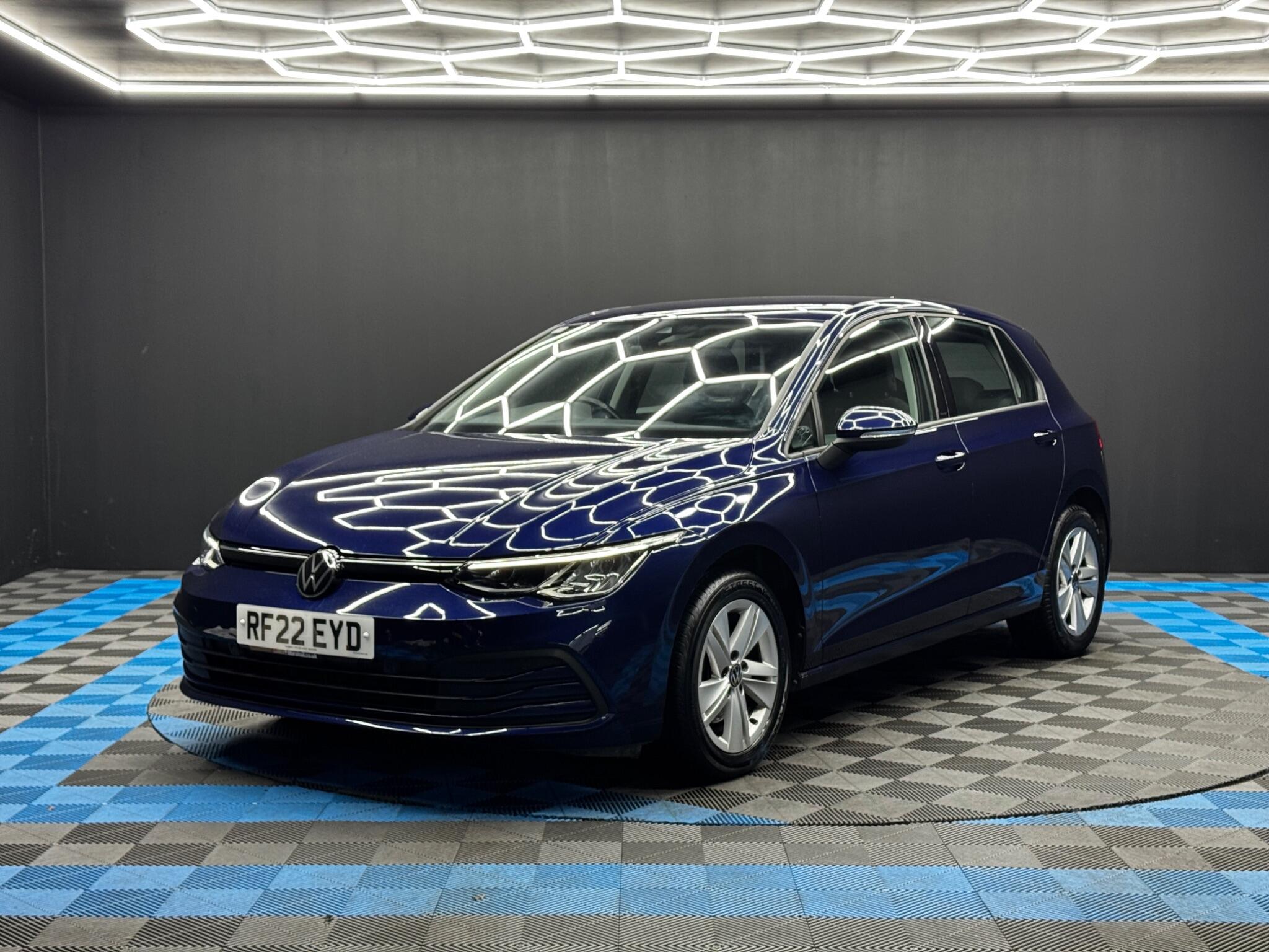 Volkswagen Golf 2.0 TDI Life Euro 6 (s/s) 5dr 5dr Manual 2025