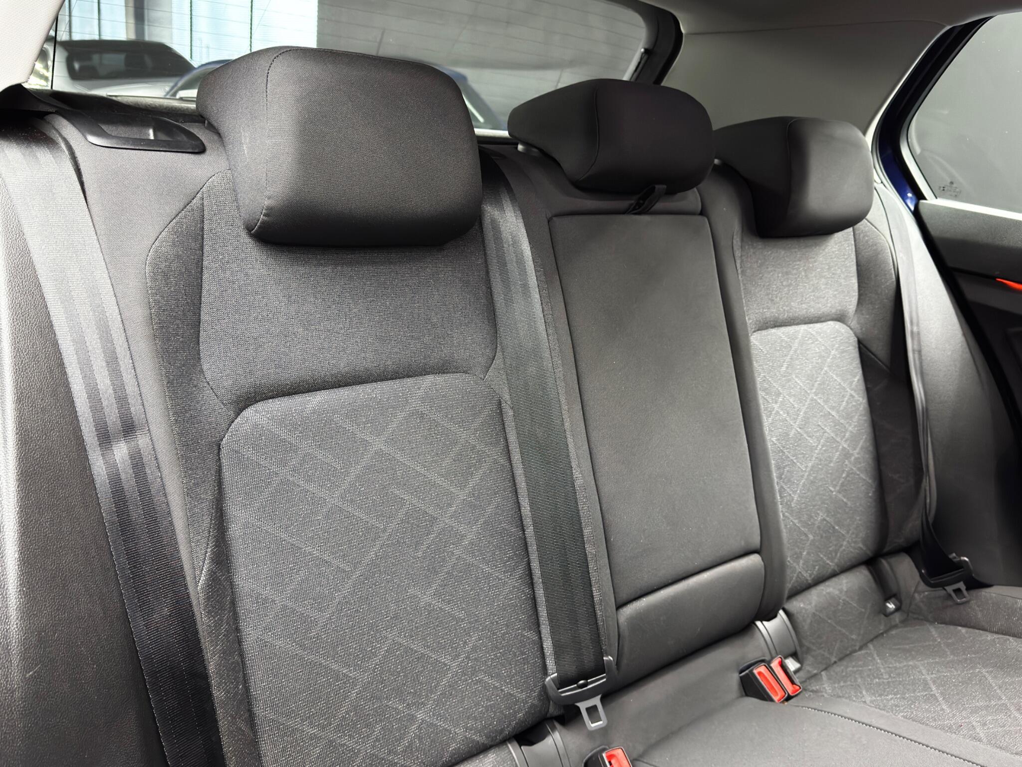 Volkswagen Golf 2.0 TDI Life Euro 6 (s/s) 5dr 5dr Manual 2025