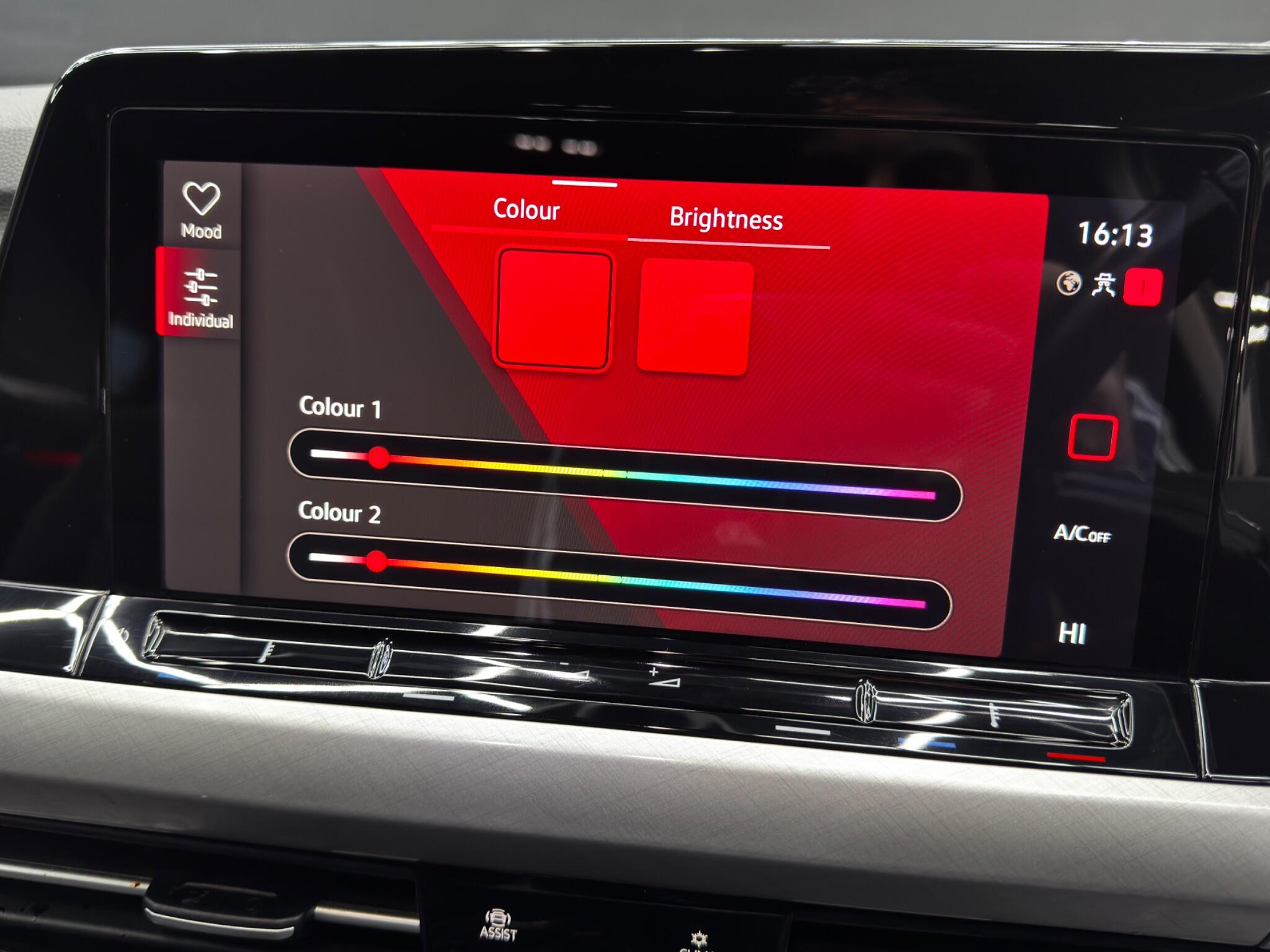 Volkswagen Golf 2.0 TDI Life Euro 6 (s/s) 5dr 5dr Manual 2025