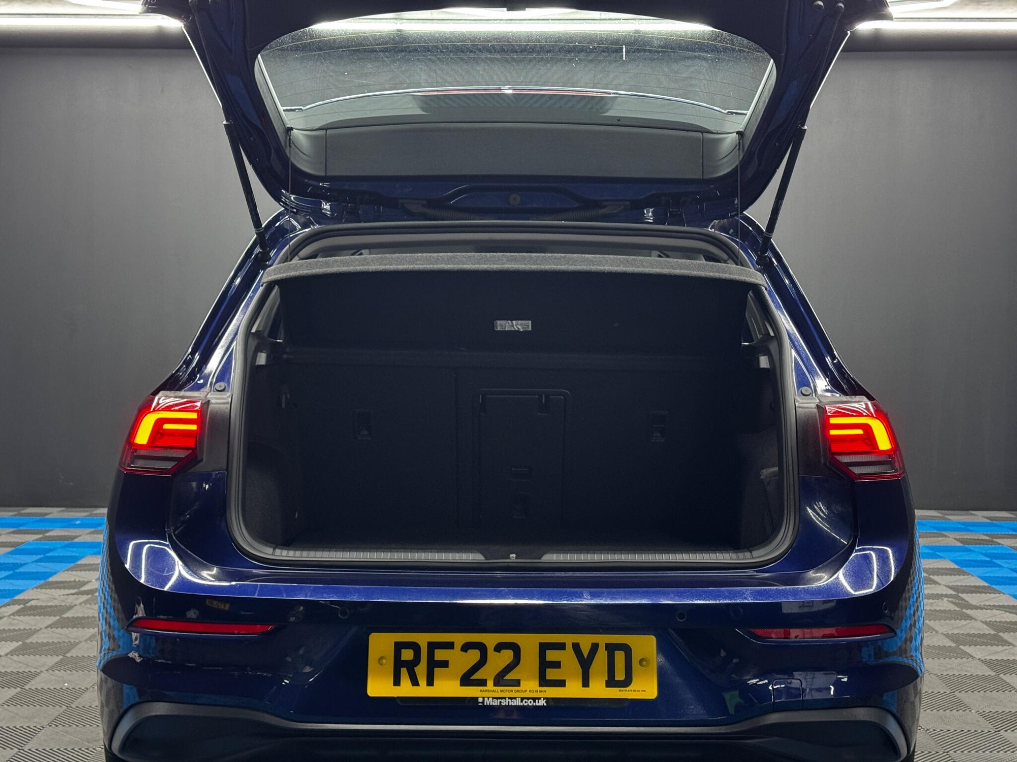 Volkswagen Golf 2.0 TDI Life Euro 6 (s/s) 5dr 5dr Manual 2025