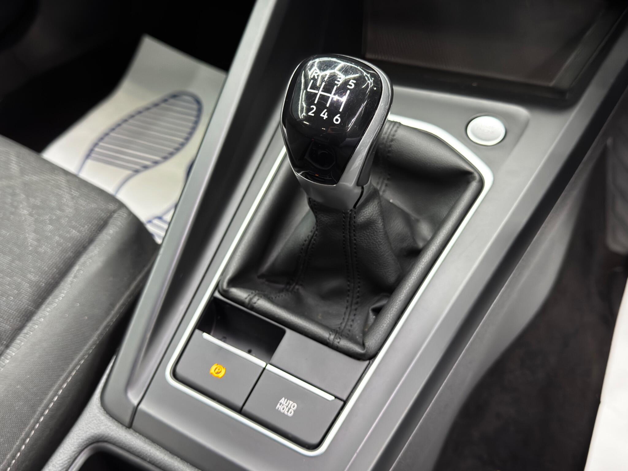 Volkswagen Golf 2.0 TDI Life Euro 6 (s/s) 5dr 5dr Manual 2025