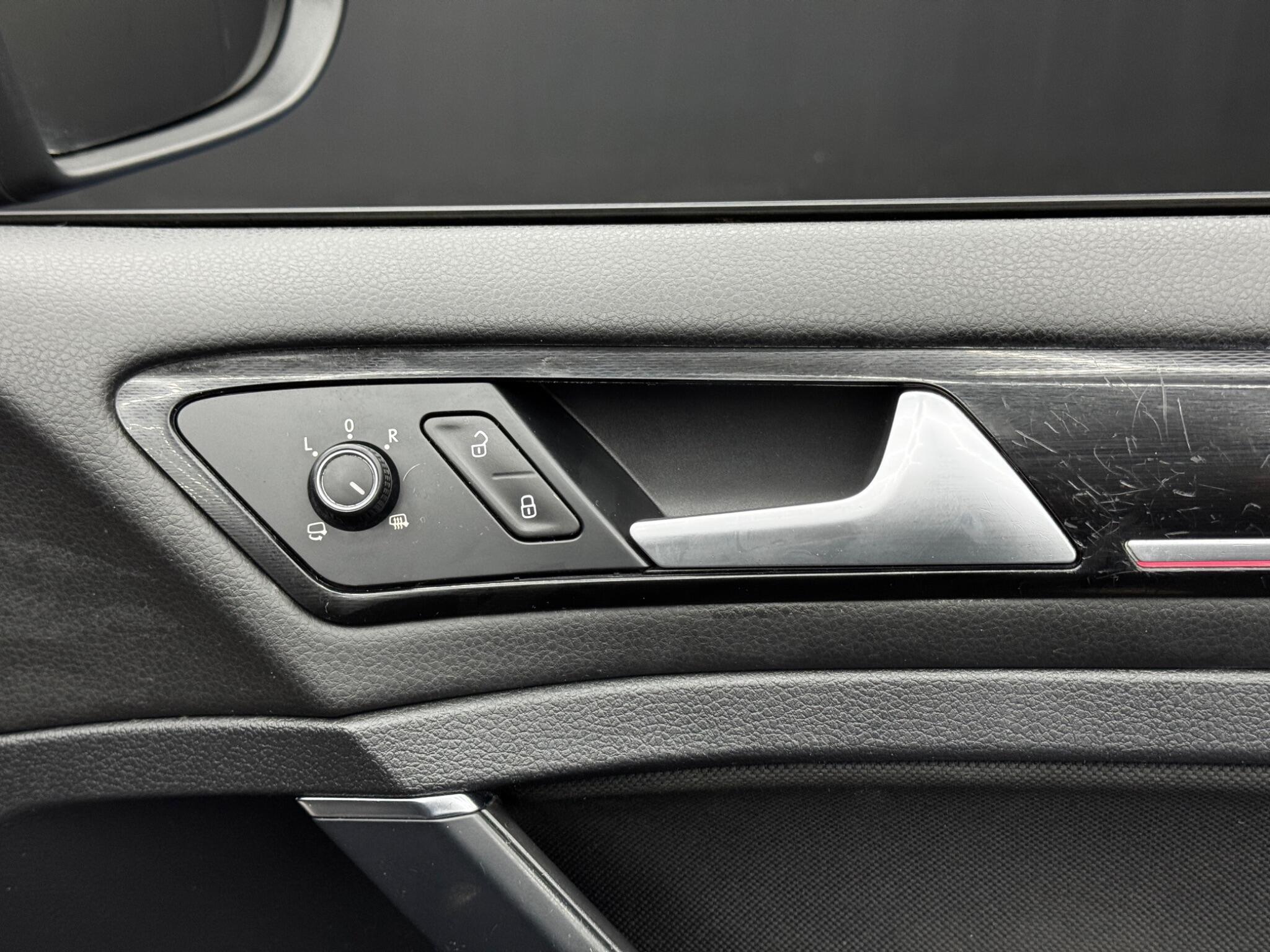 Volkswagen Golf 2.0 TSI BlueMotion Tech GTI DSG Euro 6 (s/s) 5dr 5dr Automatic 2025