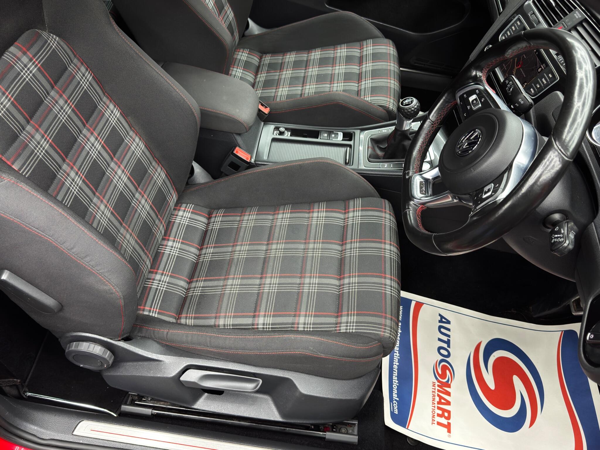 Volkswagen Golf 2.0 TSI BlueMotion Tech GTI Launch Euro 6 (s/s) 3dr 3dr Manual 2026