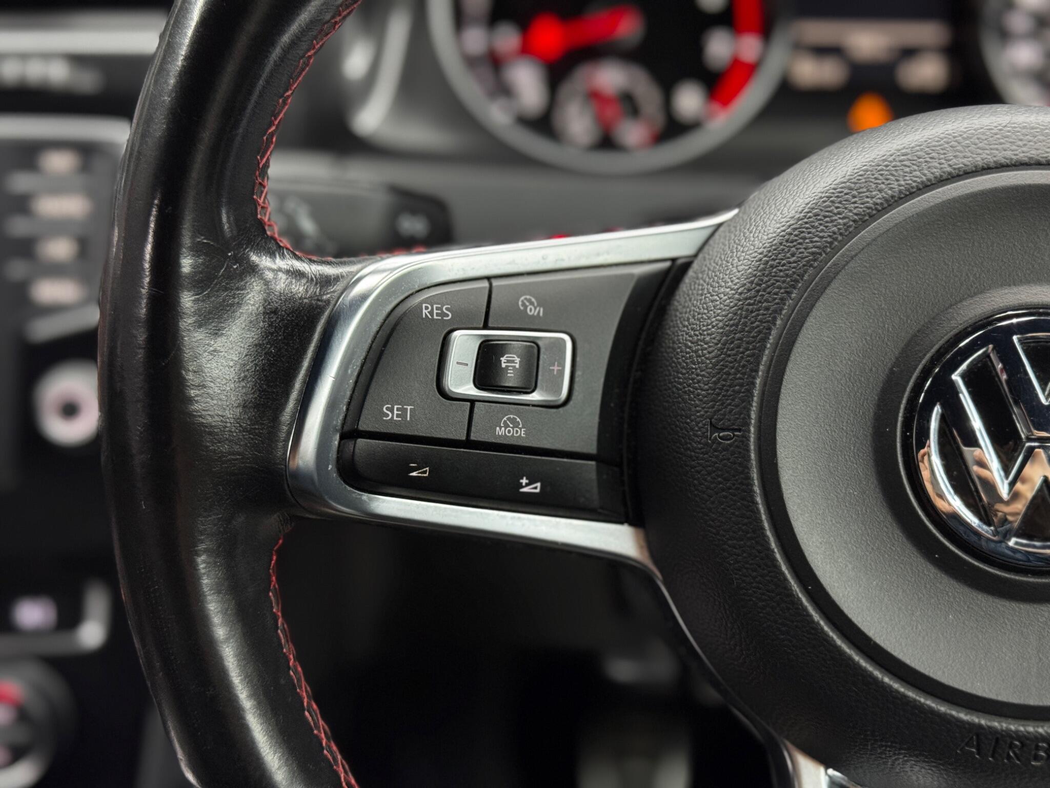 Volkswagen Golf 2.0 TSI BlueMotion Tech GTI Launch Euro 6 (s/s) 3dr 3dr Manual 2026