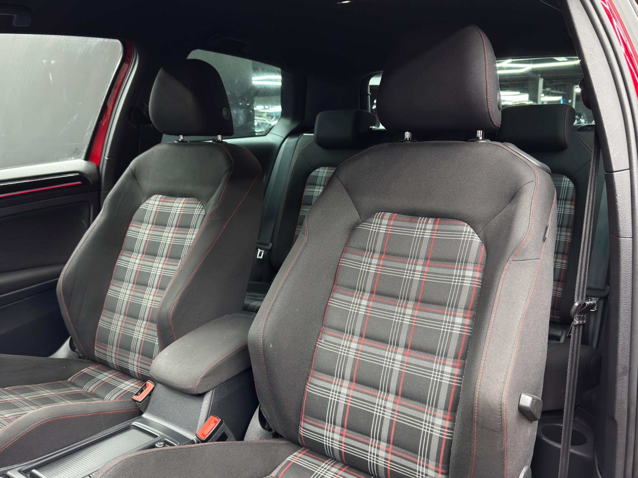 Volkswagen Golf 2.0 TSI BlueMotion Tech GTI Launch Euro 6 (s/s) 3dr 3dr Manual 2026