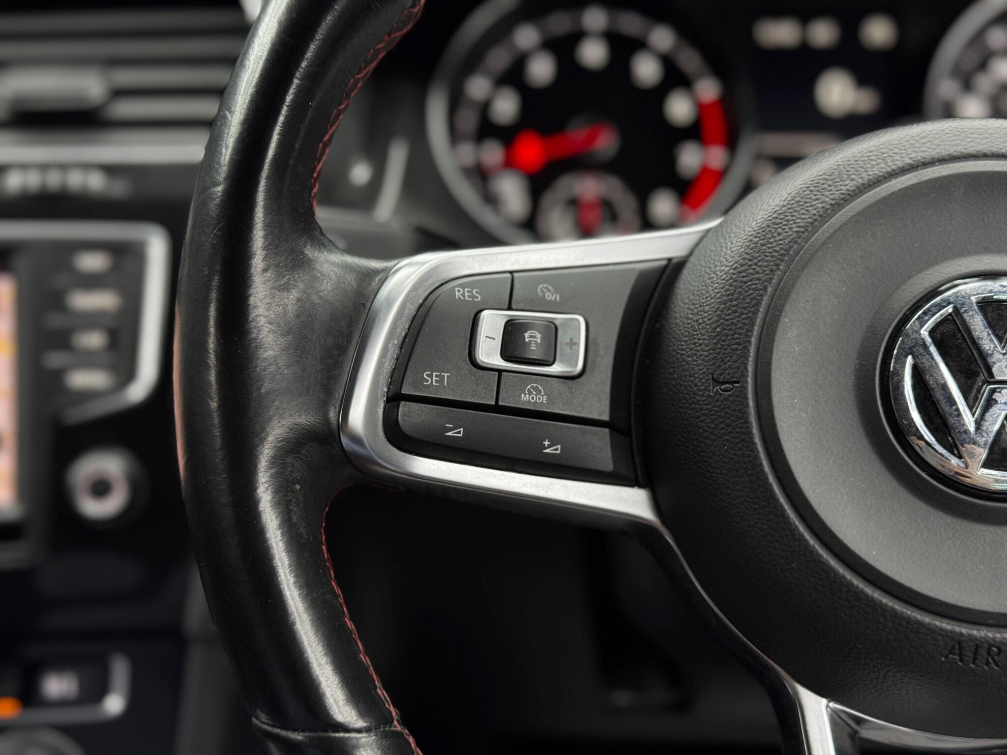 Volkswagen Golf 2.0 TSI BlueMotion Tech GTI Launch Euro 6 (s/s) 3dr 3dr Manual 2026