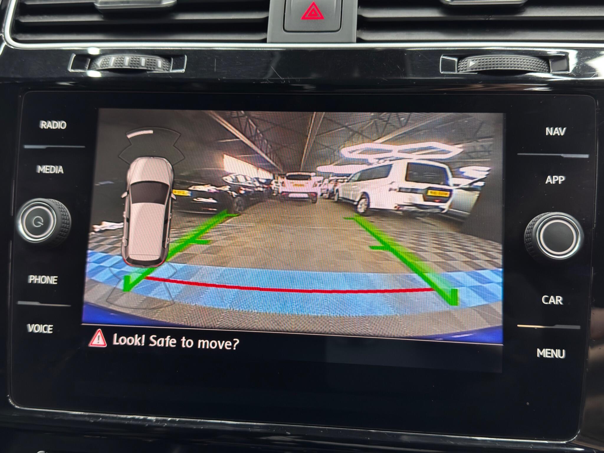 Volkswagen Golf 2.0 TSI R DSG 4Motion Euro 6 (s/s) 5dr 5dr Automatic 2026