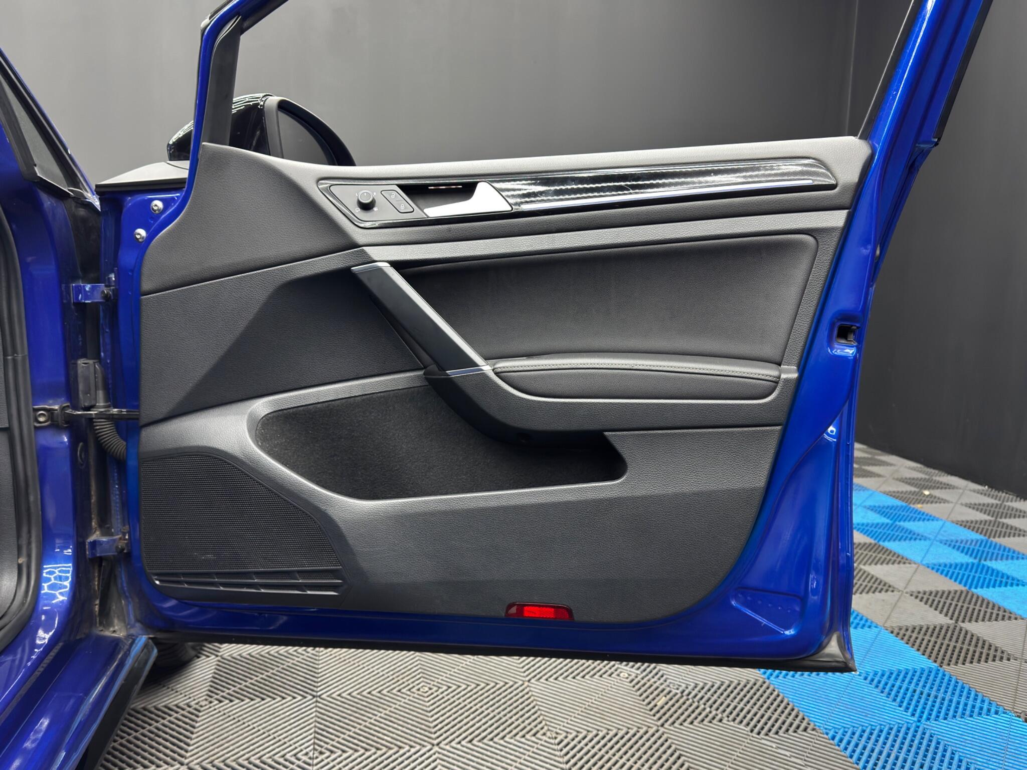 Volkswagen Golf 2.0 TSI R DSG 4Motion Euro 6 (s/s) 5dr 5dr Automatic 2026