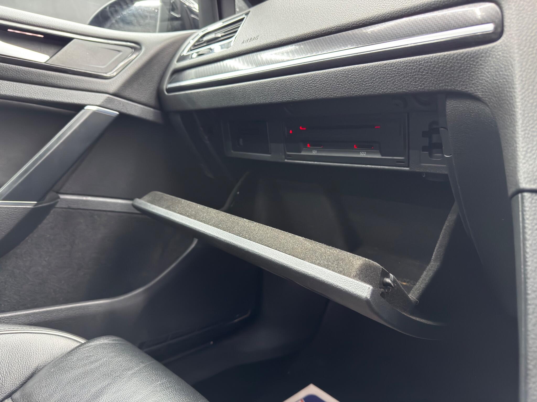 Volkswagen Golf 2.0 TSI R DSG 4Motion Euro 6 (s/s) 5dr 5dr Automatic 2026