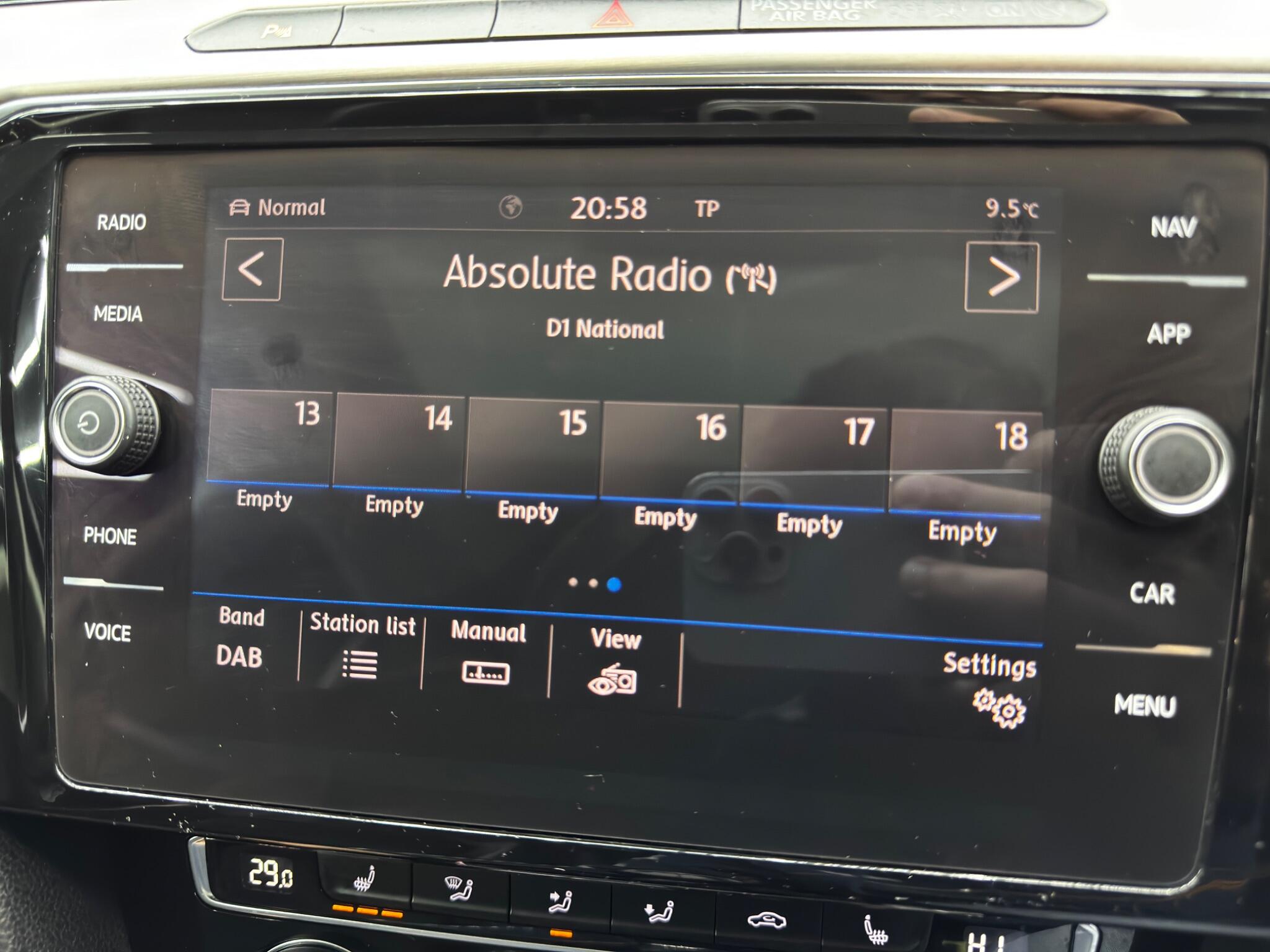 Volkswagen Passat 1.5 TSI EVO GT DSG Euro 6 (s/s) 4dr 4dr Automatic 2025