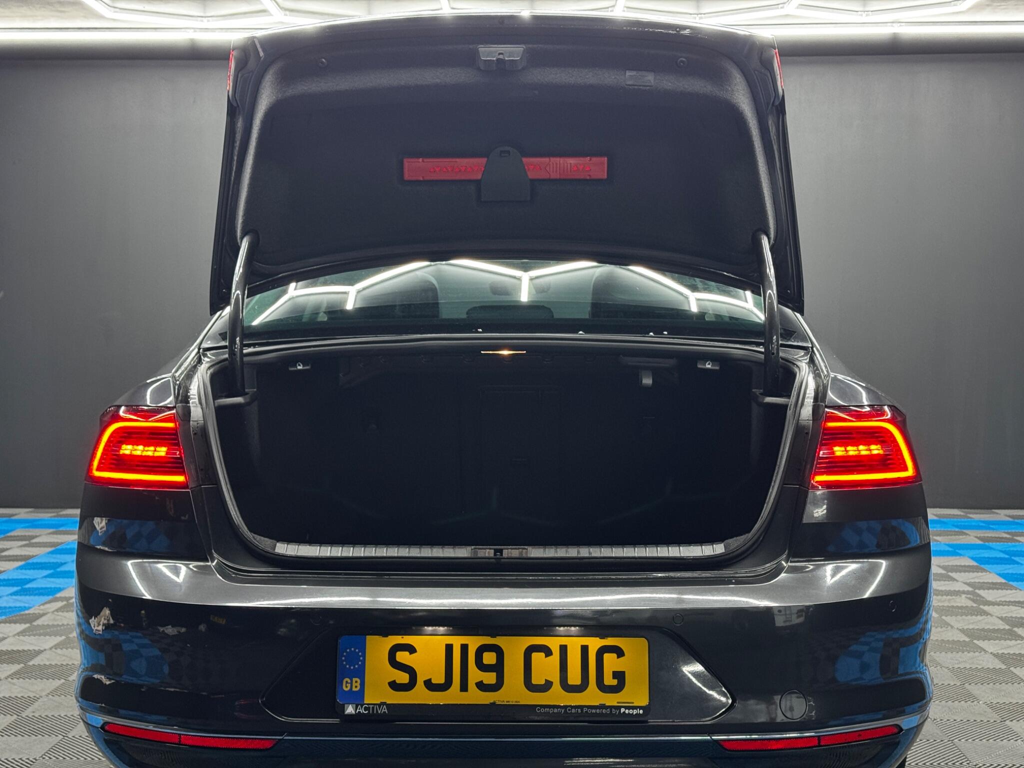 Volkswagen Passat 1.5 TSI EVO GT DSG Euro 6 (s/s) 4dr 4dr Automatic 2025