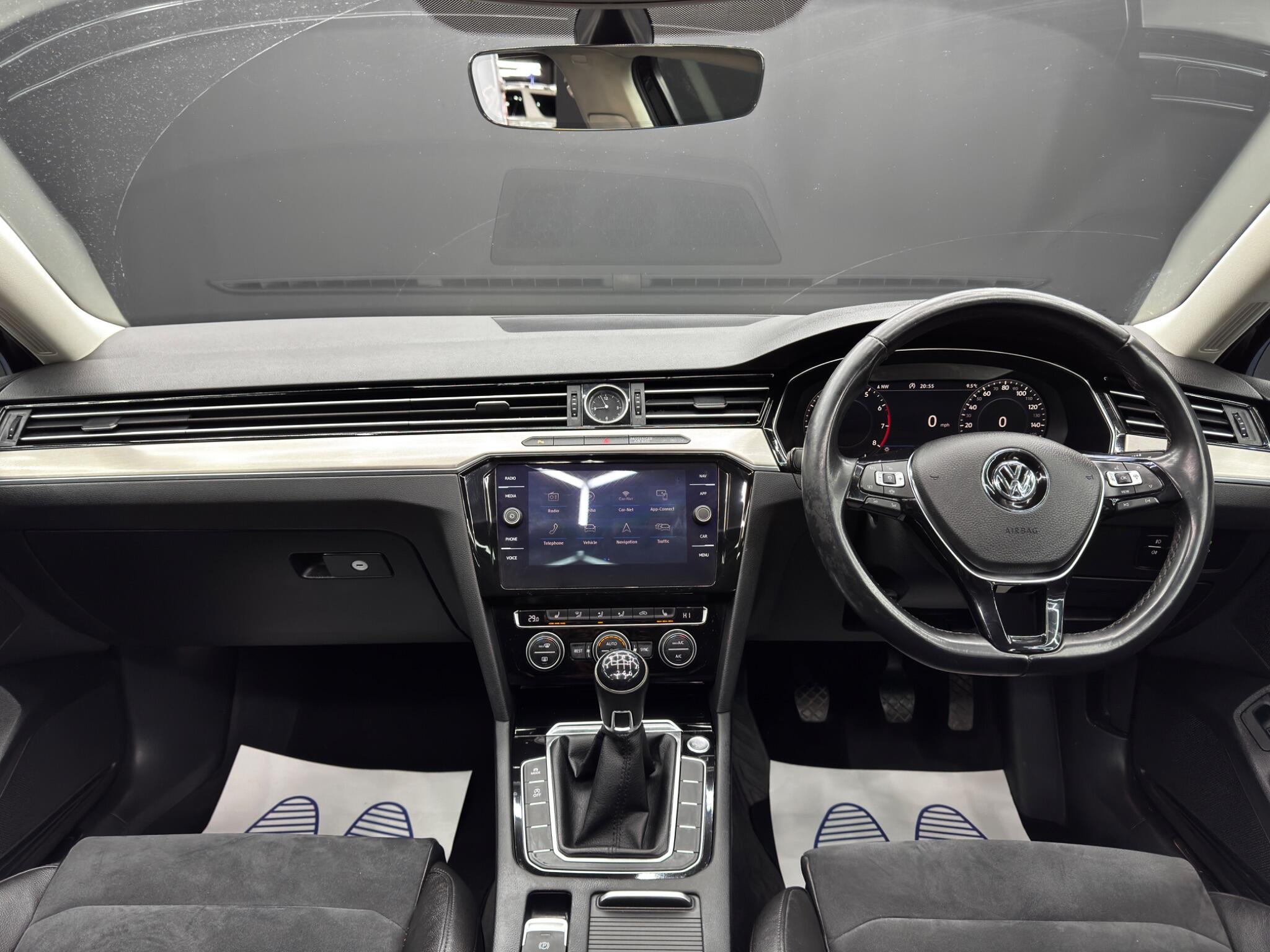 Volkswagen Passat 1.5 TSI EVO GT DSG Euro 6 (s/s) 4dr 4dr Automatic 2025