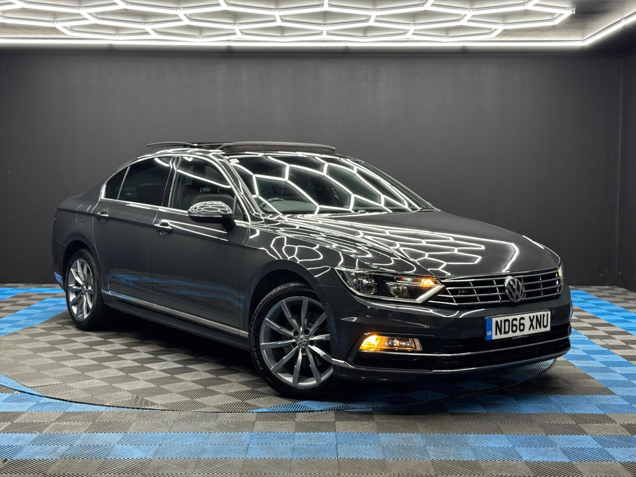 Volkswagen Passat 2.0 TDI BlueMotion Tech R-Line Euro 6 (s/s) 4dr 4dr Manual 2026