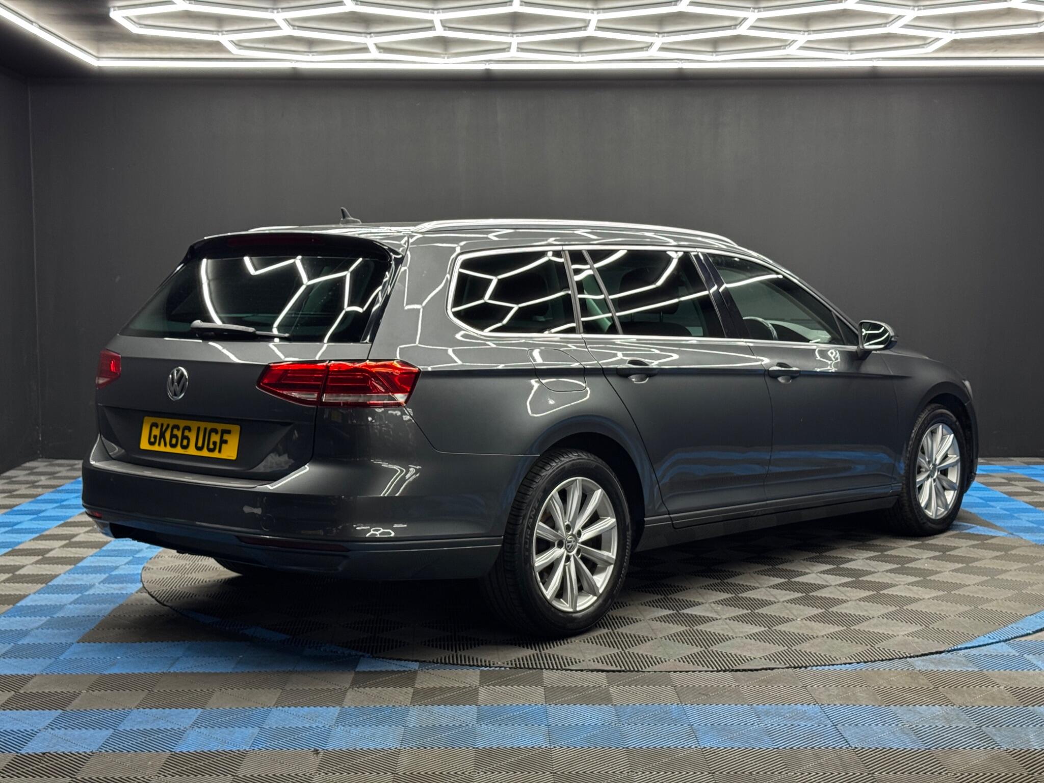 Volkswagen Passat 2.0 TDI BlueMotion Tech SE Business Euro 6 (s/s) 5dr 5dr Manual 2026