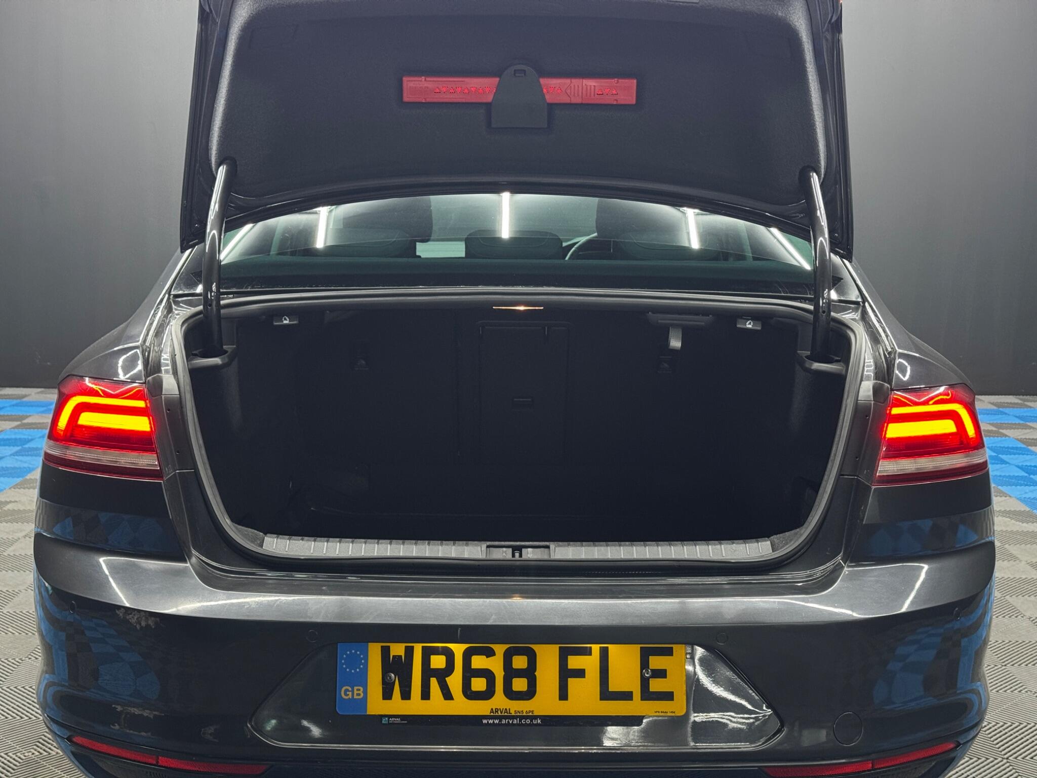 Volkswagen Passat 2.0 TDI SE Business Euro 6 (s/s) 4dr 4dr Manual 2026