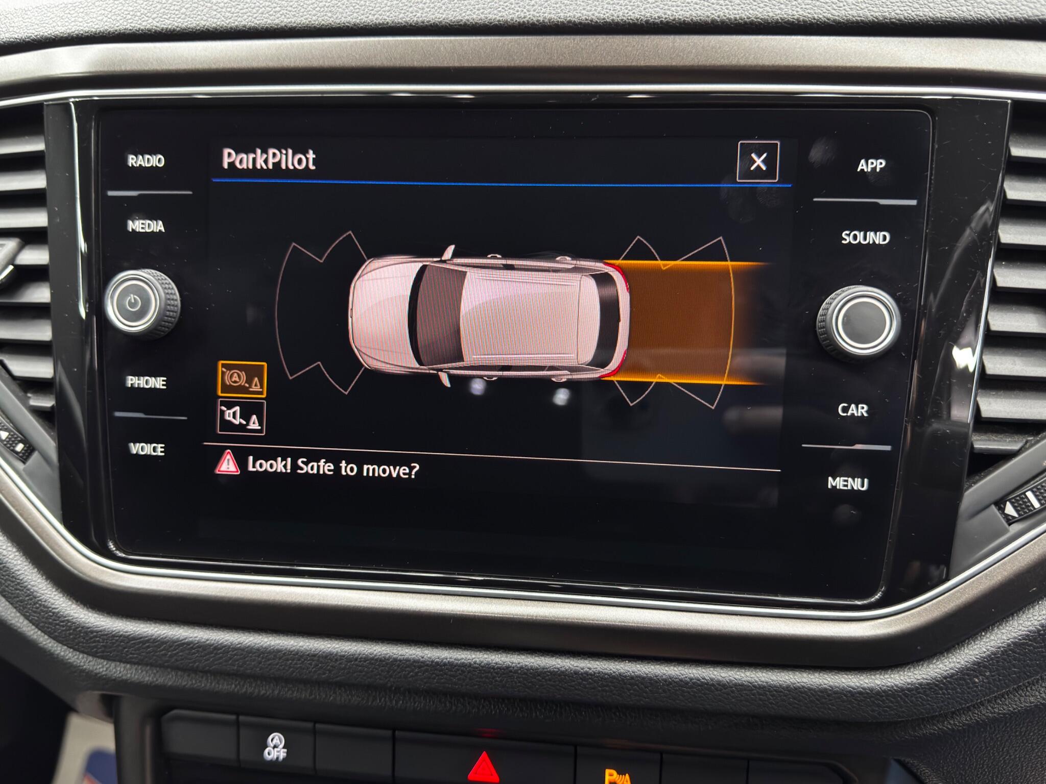 Volkswagen T-Roc 1.5 TSI EVO Design Euro 6 (s/s) 5dr 5dr Manual 2025