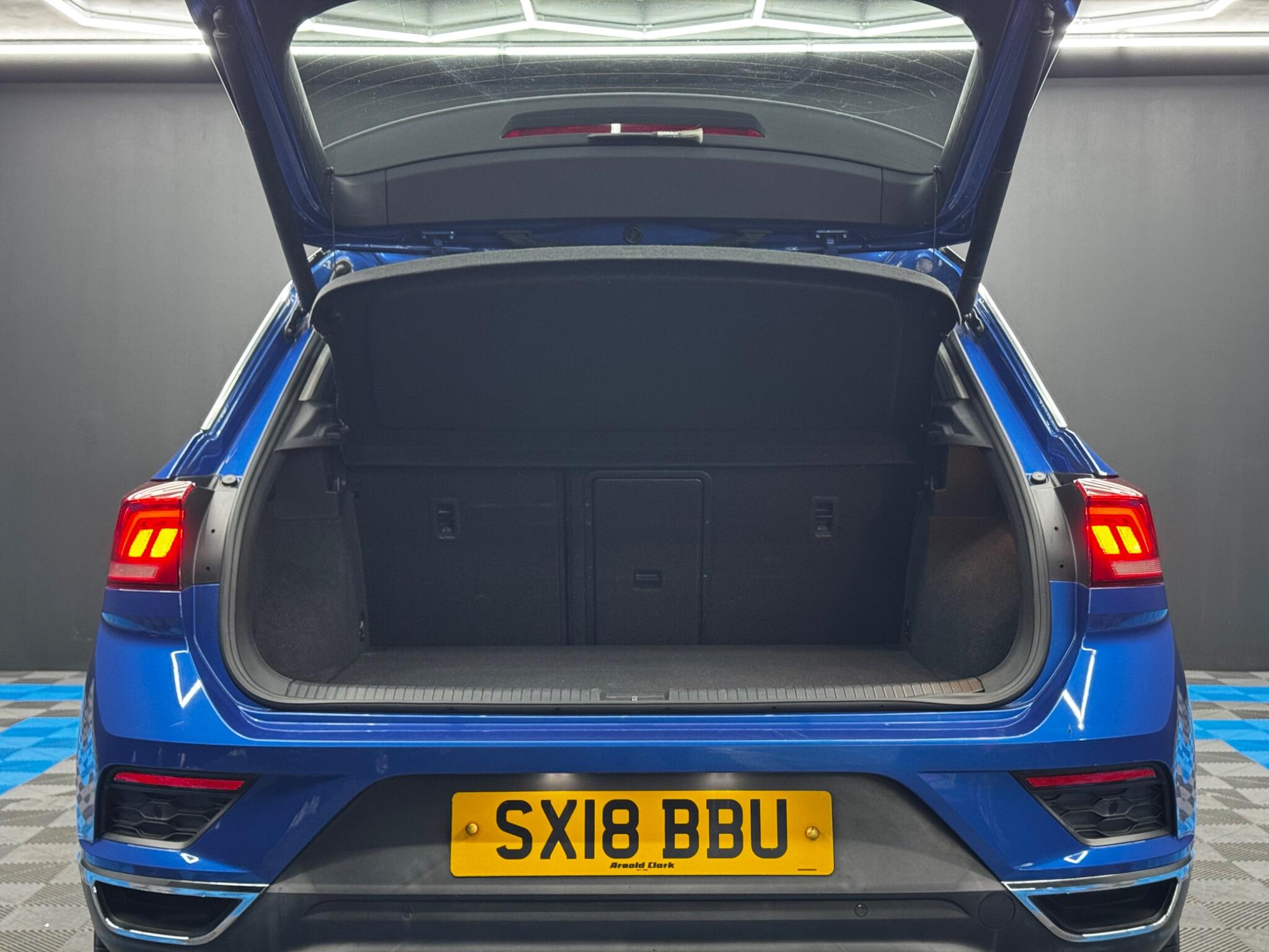 Volkswagen T-Roc 1.5 TSI EVO Design Euro 6 (s/s) 5dr 5dr Manual 2025