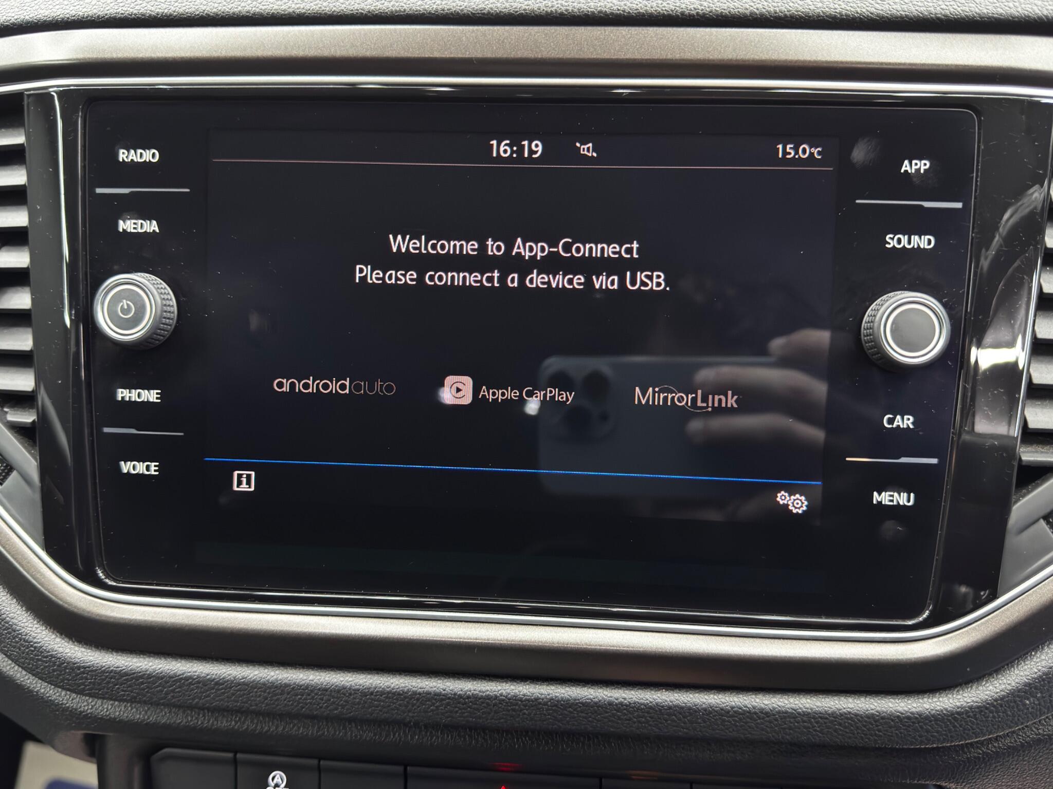 Volkswagen T-Roc 1.5 TSI EVO Design Euro 6 (s/s) 5dr 5dr Manual 2025