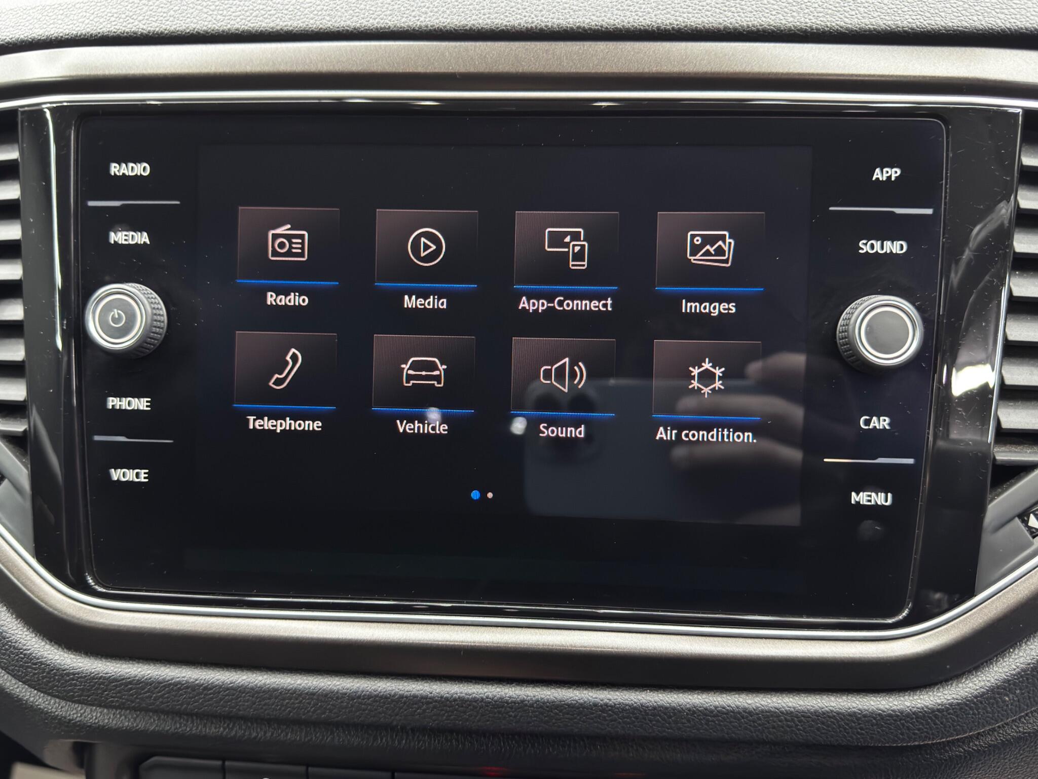 Volkswagen T-Roc 1.5 TSI EVO Design Euro 6 (s/s) 5dr 5dr Manual 2025