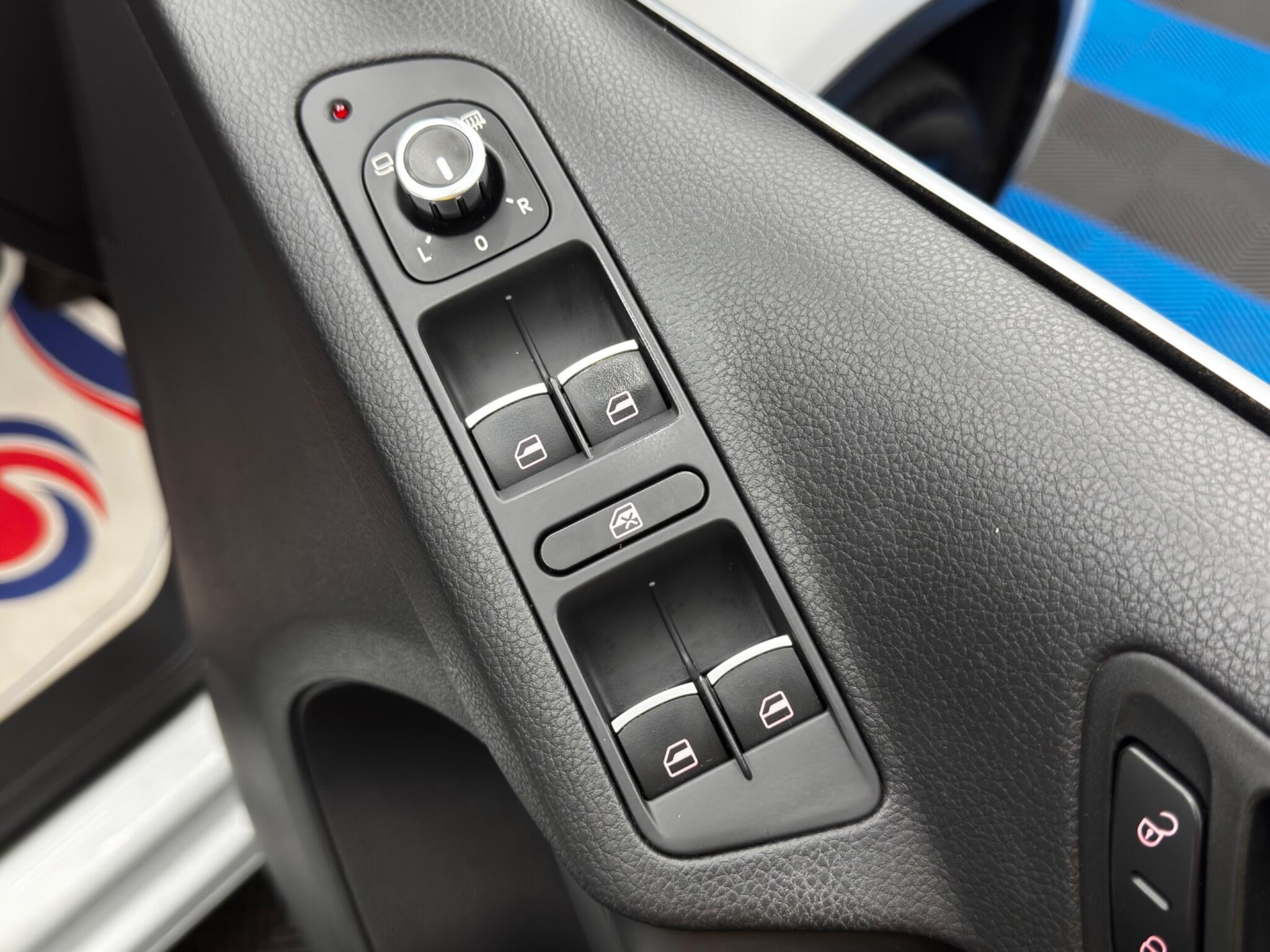 Volkswagen Tiguan 2.0 TDI BlueMotion Tech Match 4WD Euro 5 (s/s) 5dr 5dr Manual 2025