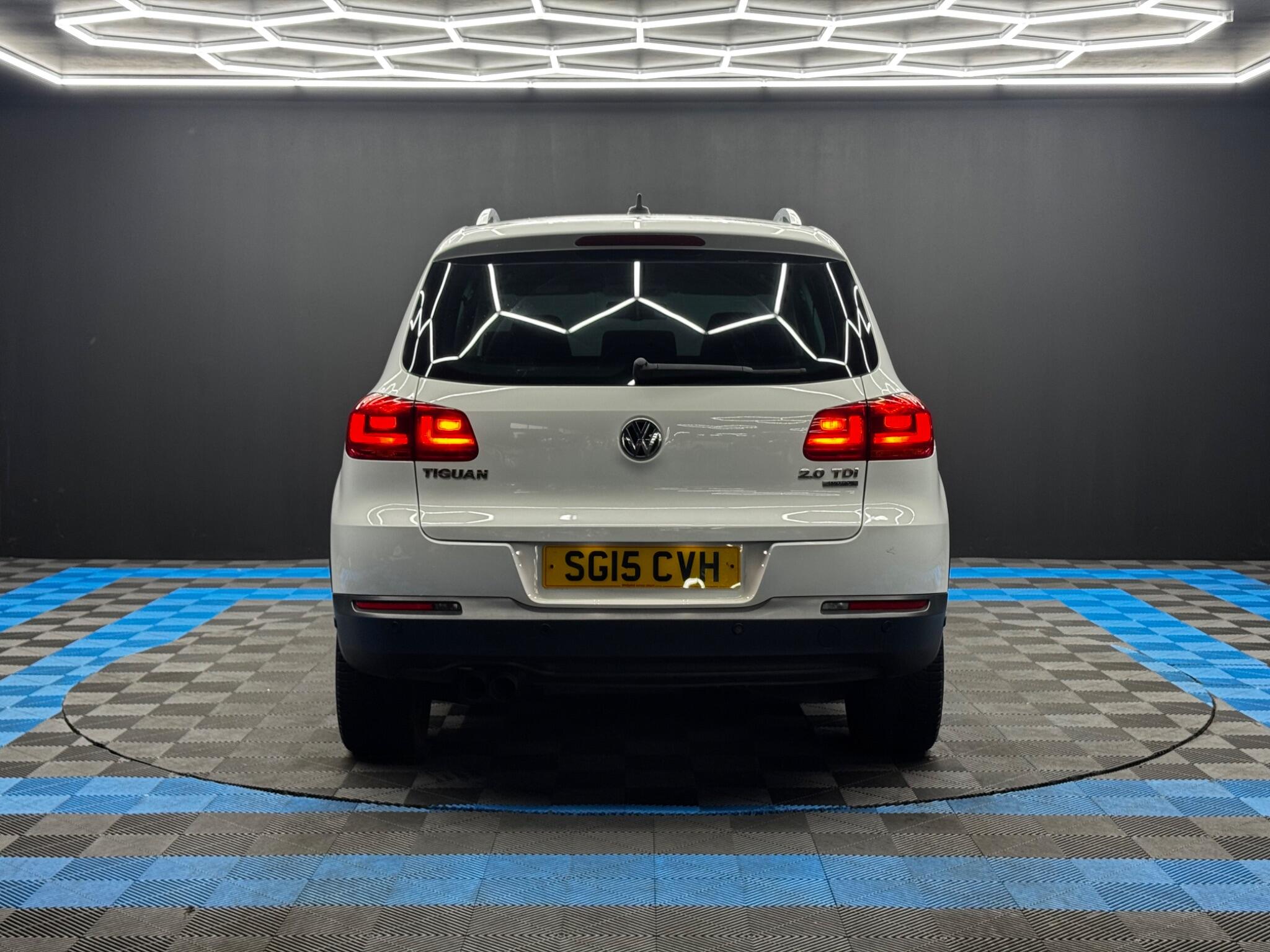 Volkswagen Tiguan 2.0 TDI BlueMotion Tech Match 4WD Euro 5 (s/s) 5dr 5dr Manual 2025