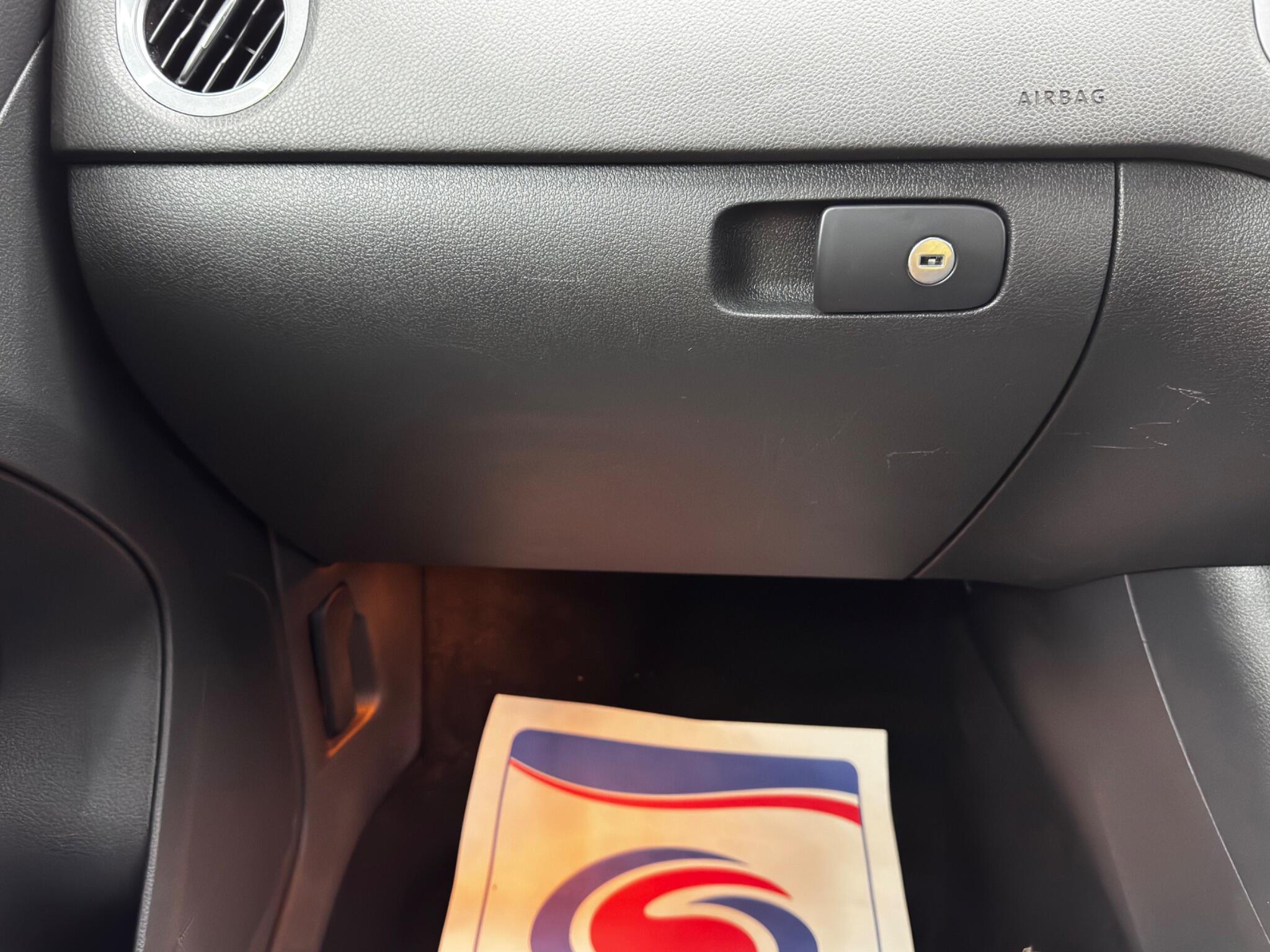 Volkswagen Tiguan 2.0 TDI BlueMotion Tech Match 4WD Euro 5 (s/s) 5dr 5dr Manual 2025