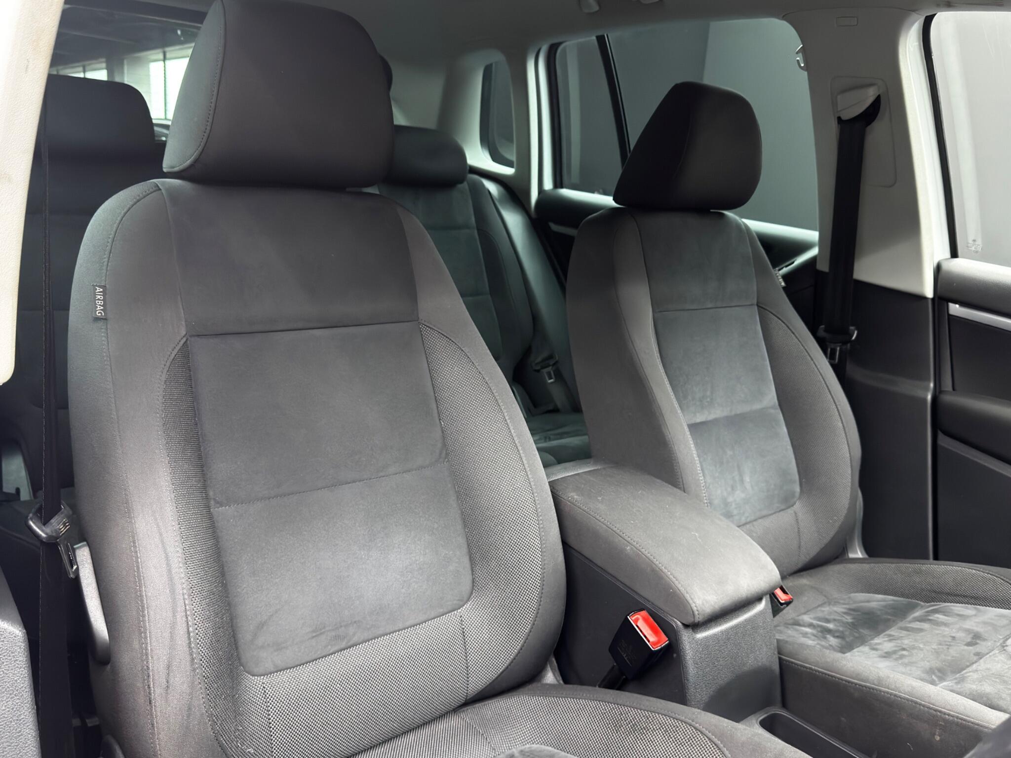 Volkswagen Tiguan 2.0 TDI BlueMotion Tech Match 4WD Euro 5 (s/s) 5dr 5dr Manual 2025