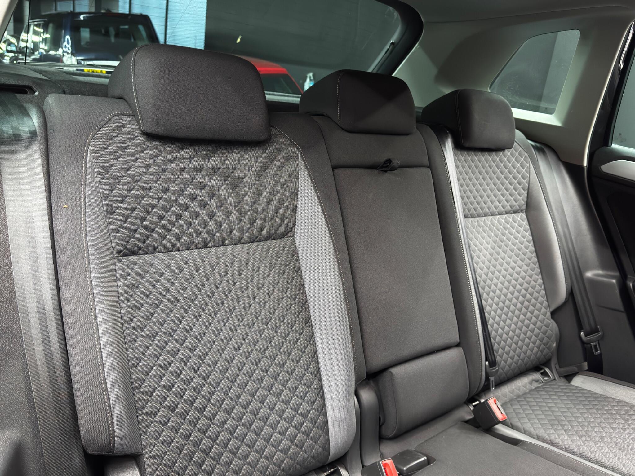 Volkswagen Tiguan 2.0 TDI SE Navigation 4Motion Euro 6 (s/s) 5dr 5dr Manual 2026