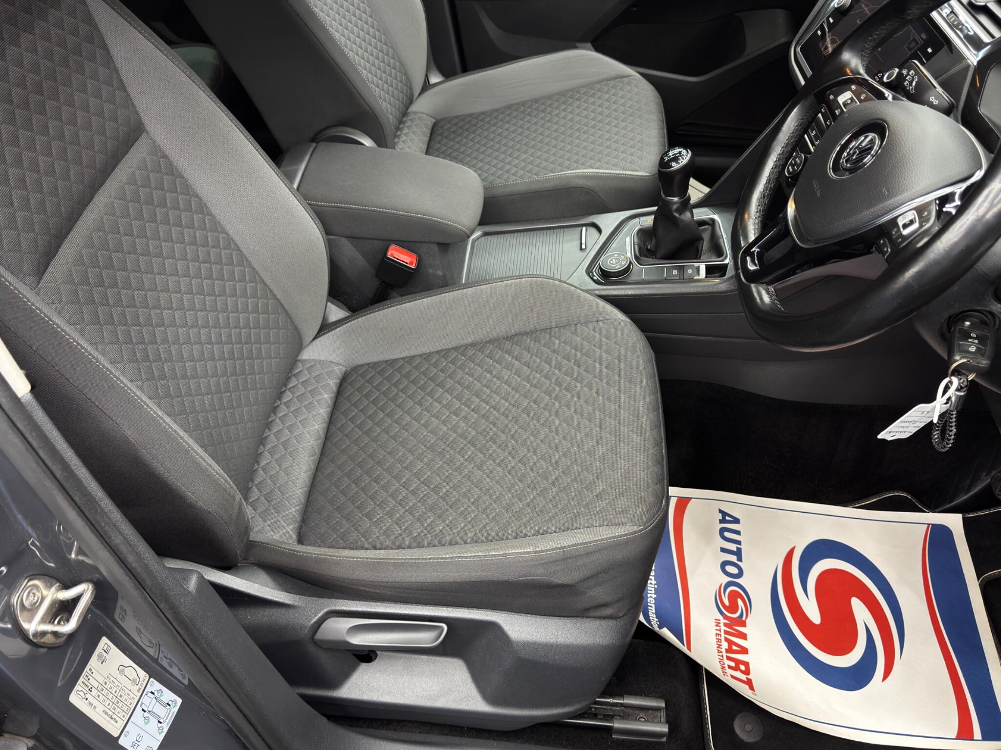 Volkswagen Tiguan 2.0 TDI SE Navigation 4Motion Euro 6 (s/s) 5dr 5dr Manual 2026