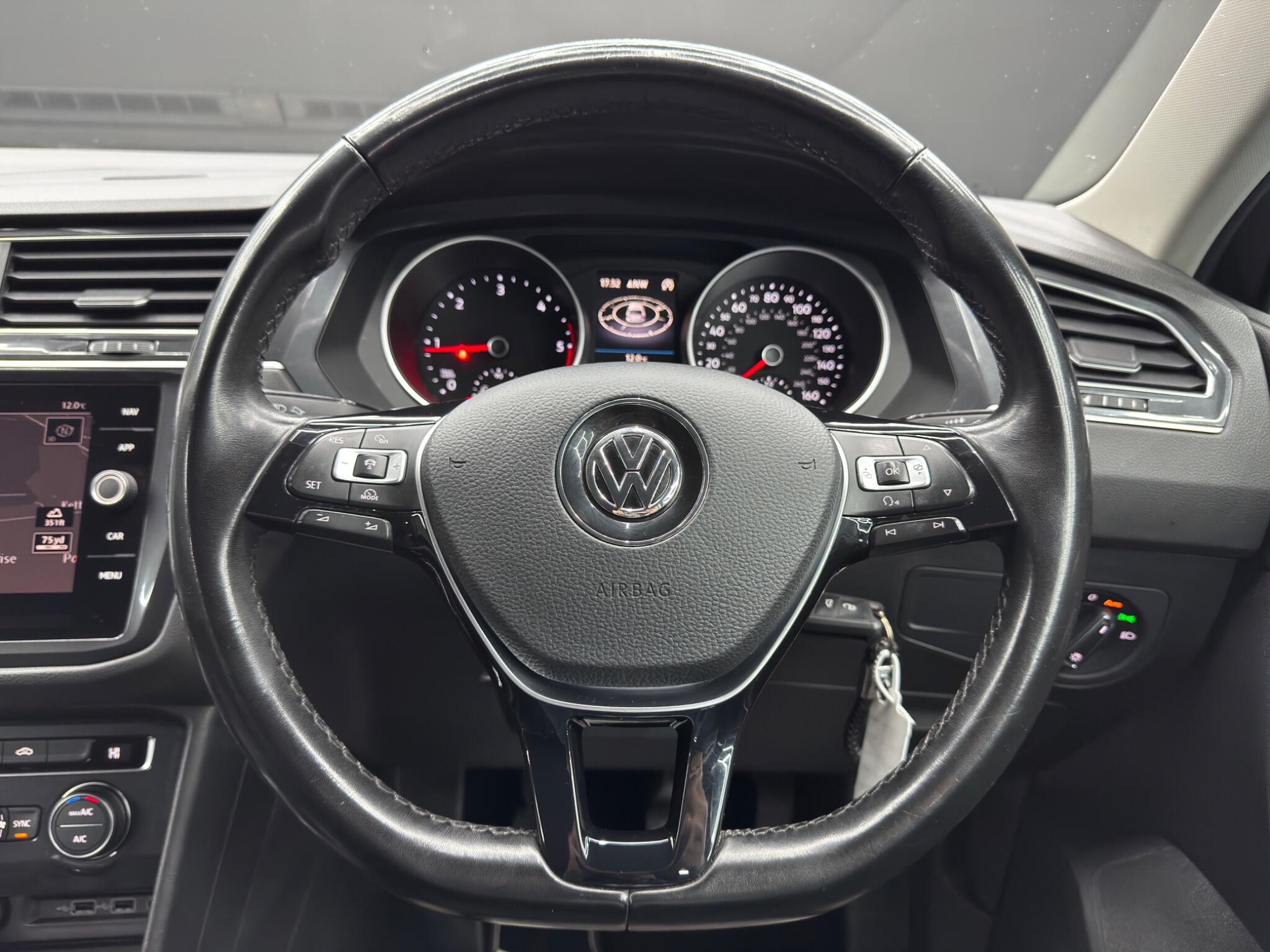 Volkswagen Tiguan 2.0 TDI SE Navigation 4Motion Euro 6 (s/s) 5dr 5dr Manual 2026