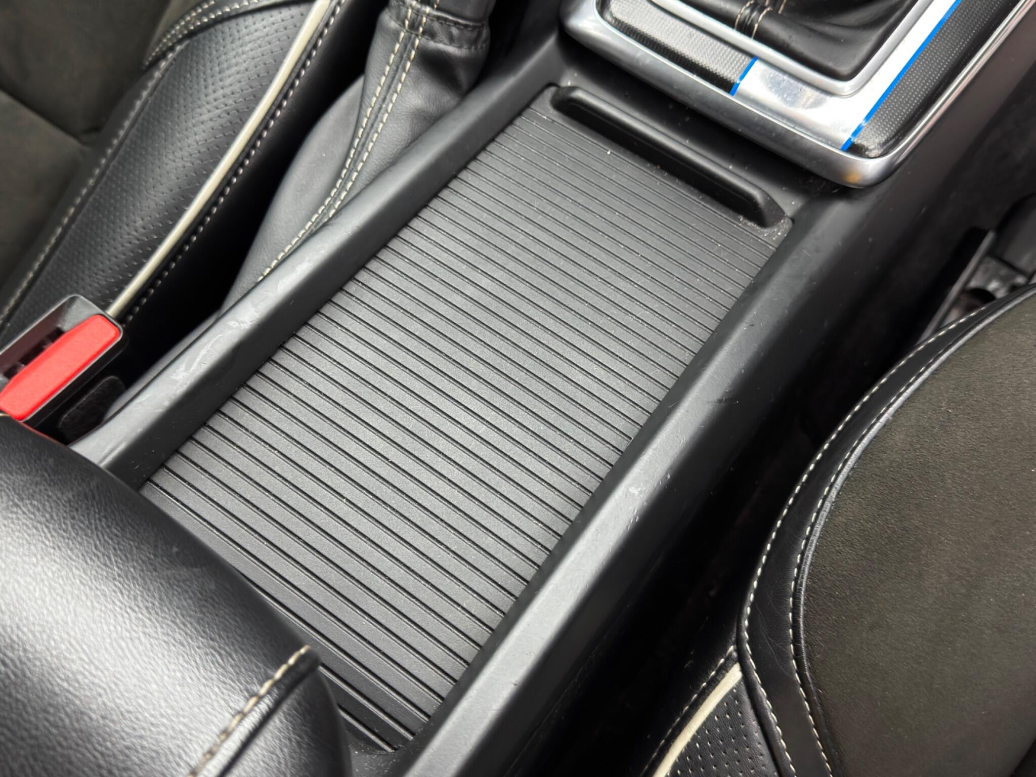 Volvo V40 1.6 D2 R-Design Euro 5 (s/s) 5dr 5dr Manual 2026