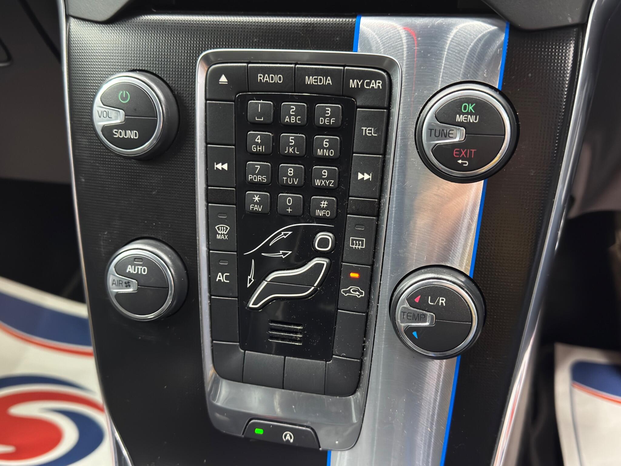 Volvo V40 1.6 D2 R-Design Euro 5 (s/s) 5dr 5dr Manual 2026