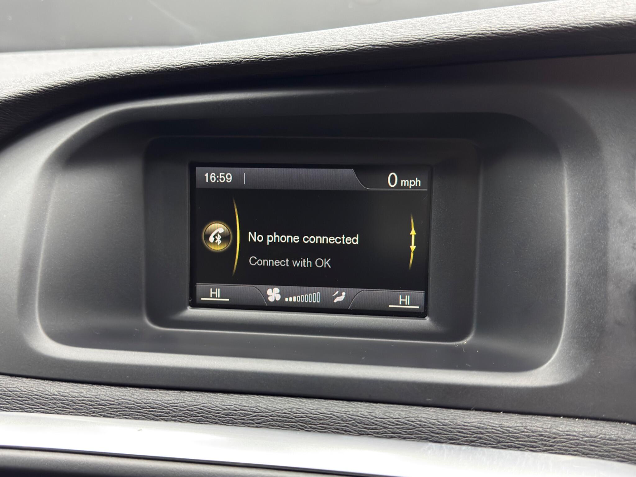 Volvo V40 1.6 D2 R-Design Euro 5 (s/s) 5dr 5dr Manual 2026