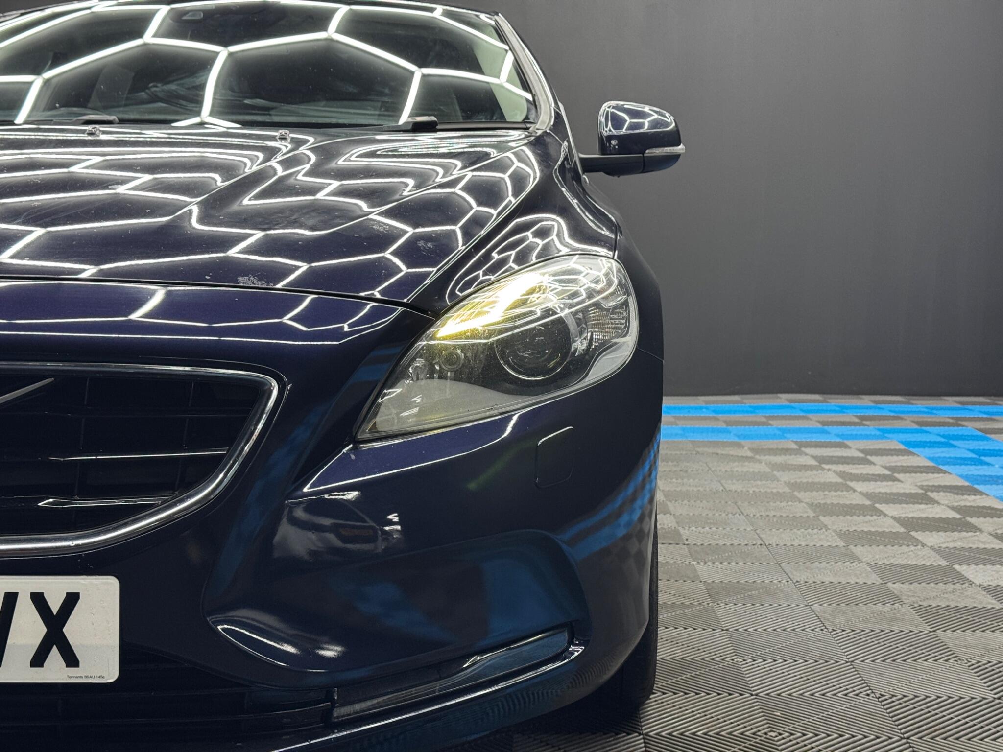 Volvo V40 2.0 D2 SE Lux Euro 6 (s/s) 5dr 5dr Manual 2026