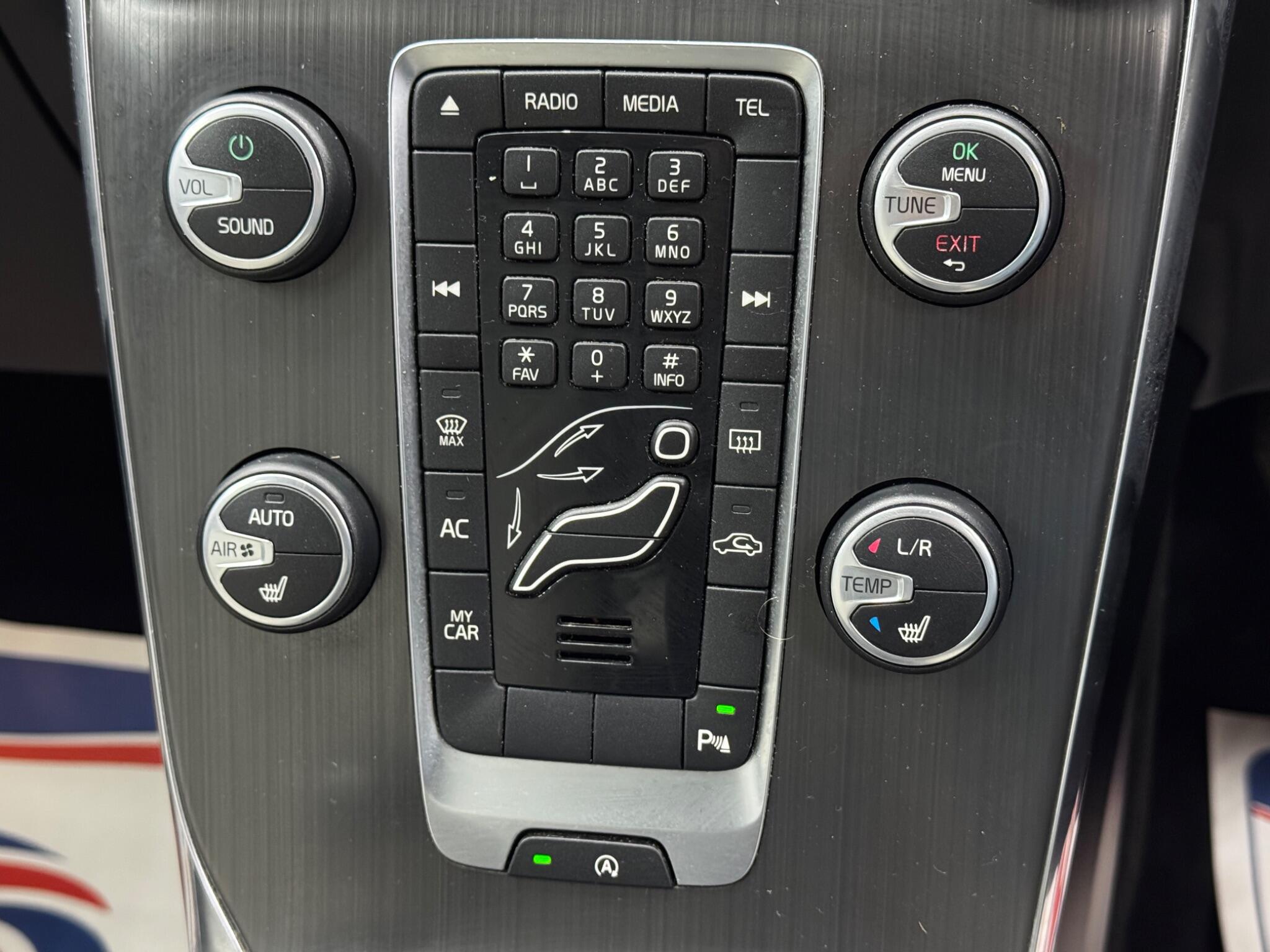 Volvo V40 2.0 D2 SE Lux Euro 6 (s/s) 5dr 5dr Manual 2026