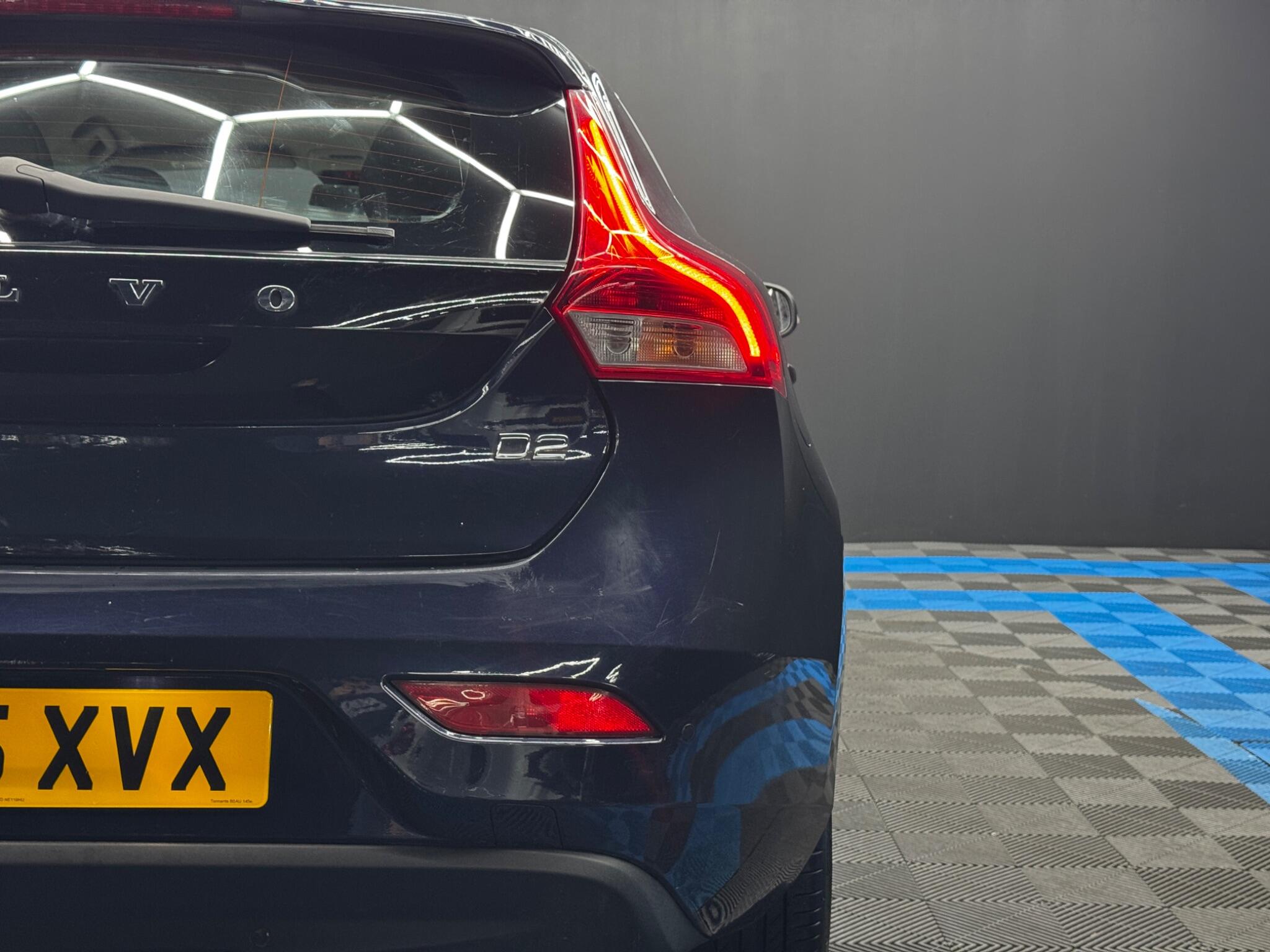 Volvo V40 2.0 D2 SE Lux Euro 6 (s/s) 5dr 5dr Manual 2026