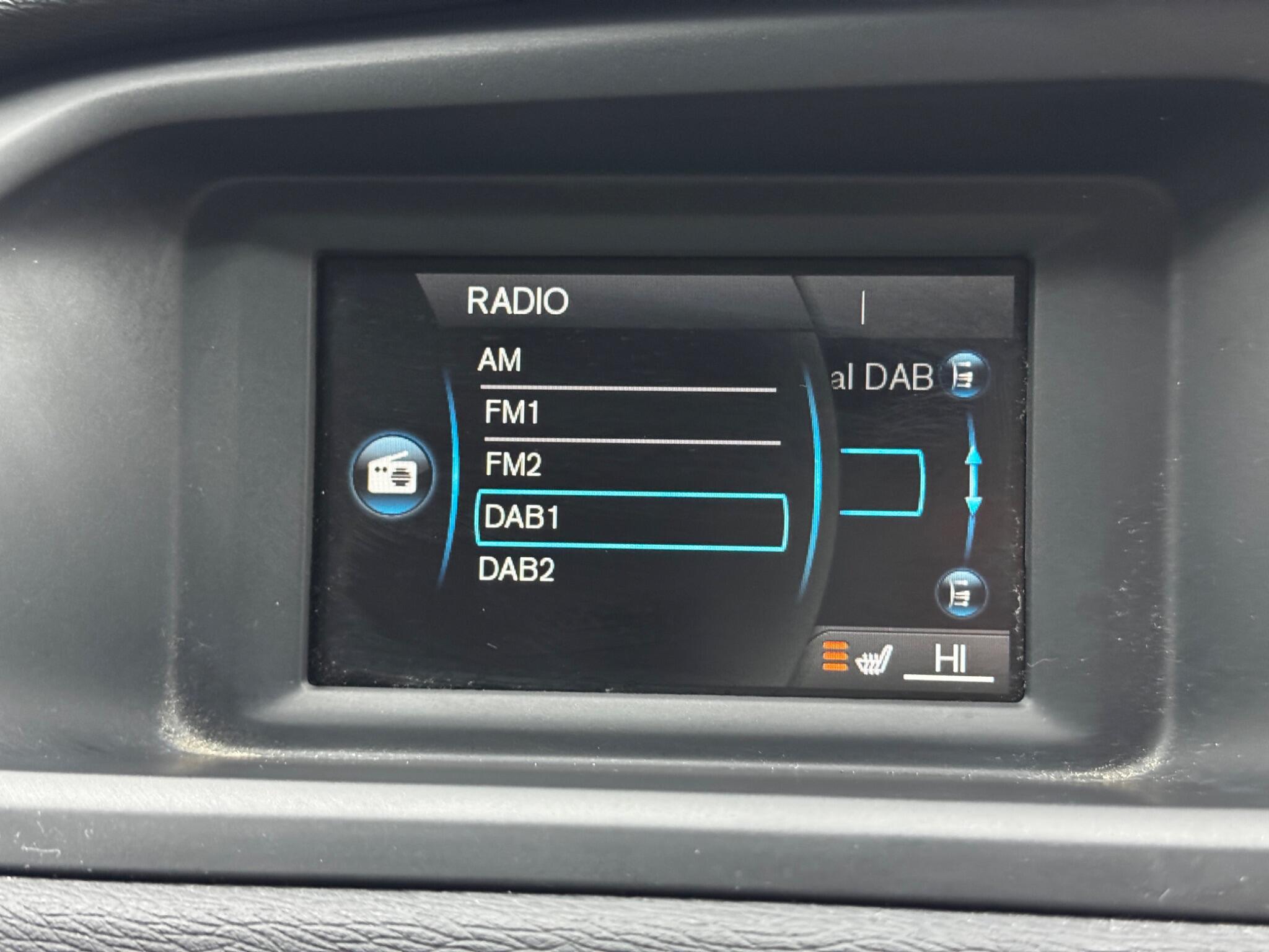 Volvo V40 2.0 D2 SE Lux Euro 6 (s/s) 5dr 5dr Manual 2026