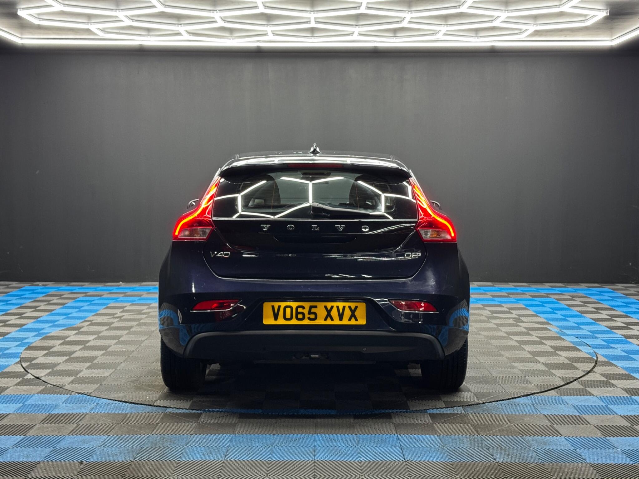 Volvo V40 2.0 D2 SE Lux Euro 6 (s/s) 5dr 5dr Manual 2026