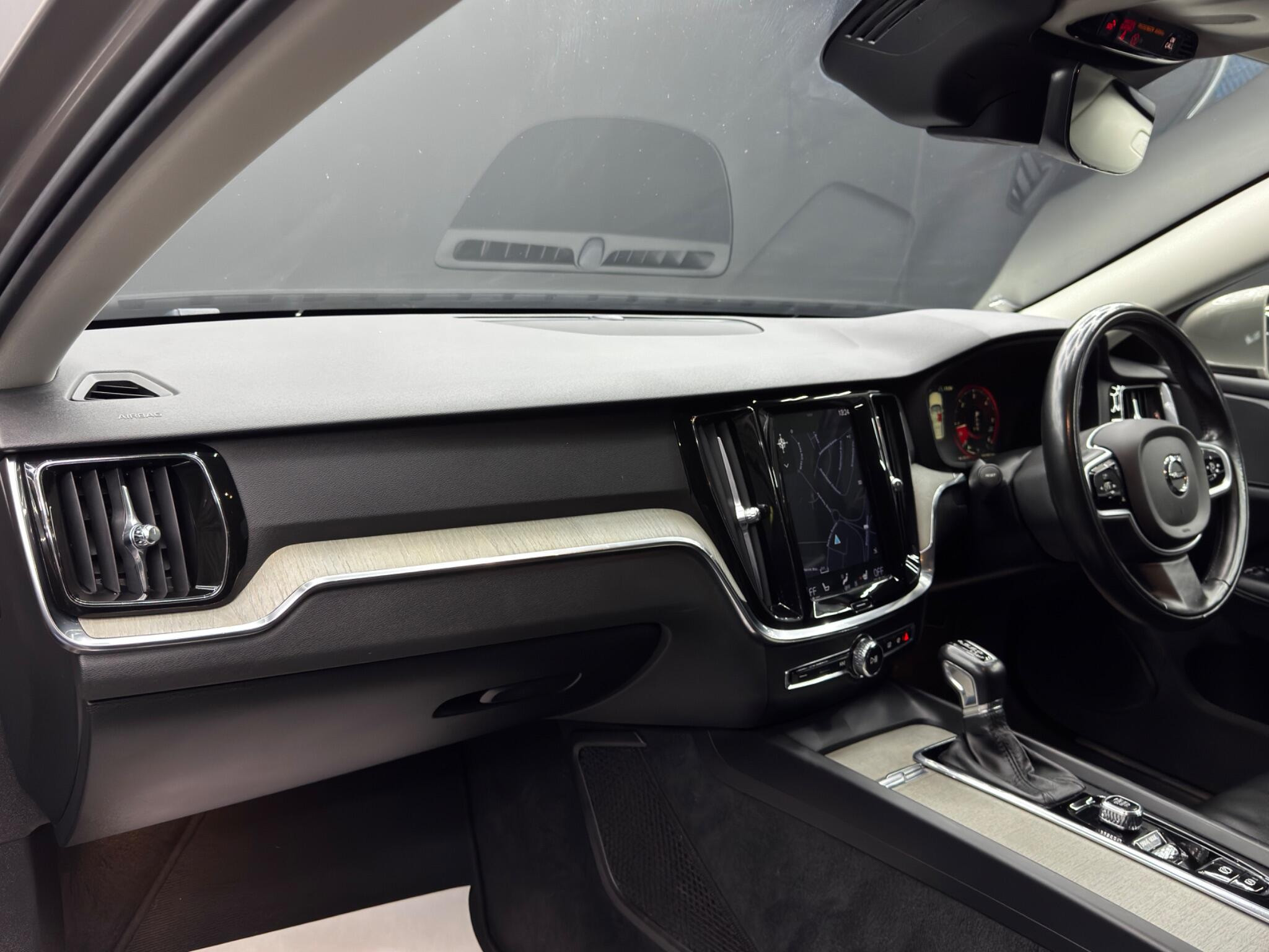 Volvo V60 2.0 D3 Inscription Plus Auto Euro 6 (s/s) 5dr 5dr Automatic 2026