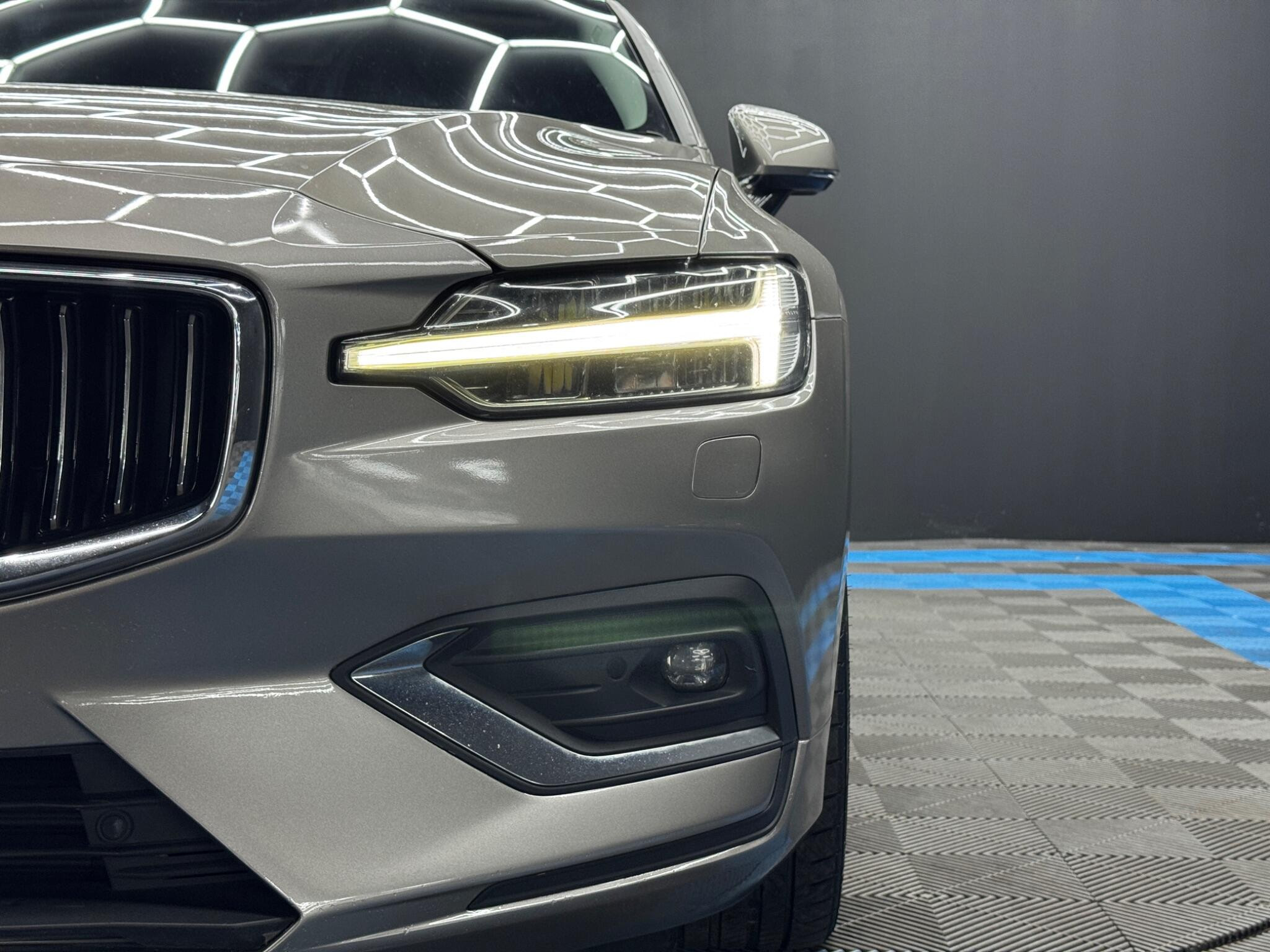 Volvo V60 2.0 D3 Inscription Plus Auto Euro 6 (s/s) 5dr 5dr Automatic 2026