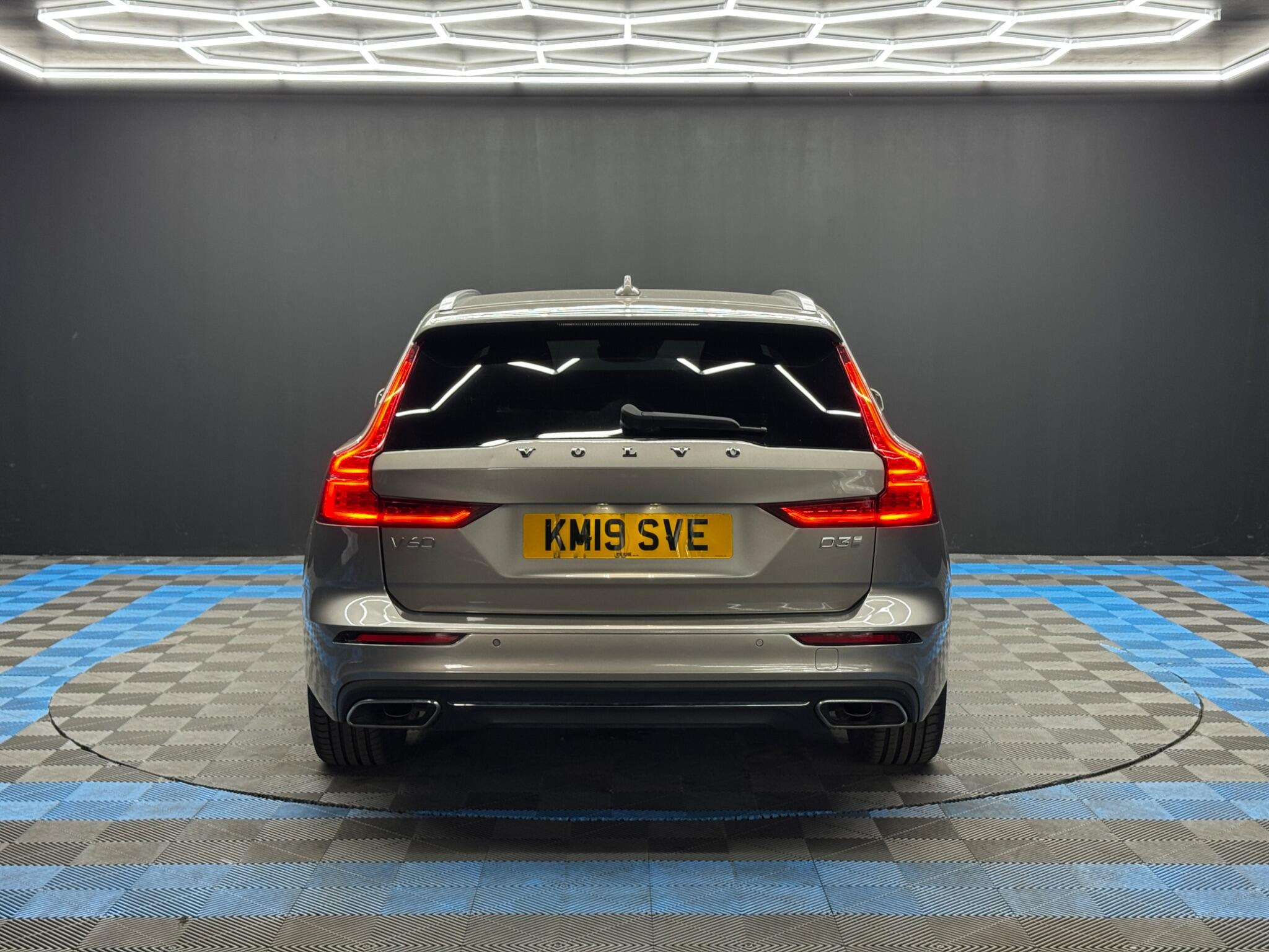 Volvo V60 2.0 D3 Inscription Plus Auto Euro 6 (s/s) 5dr 5dr Automatic 2026