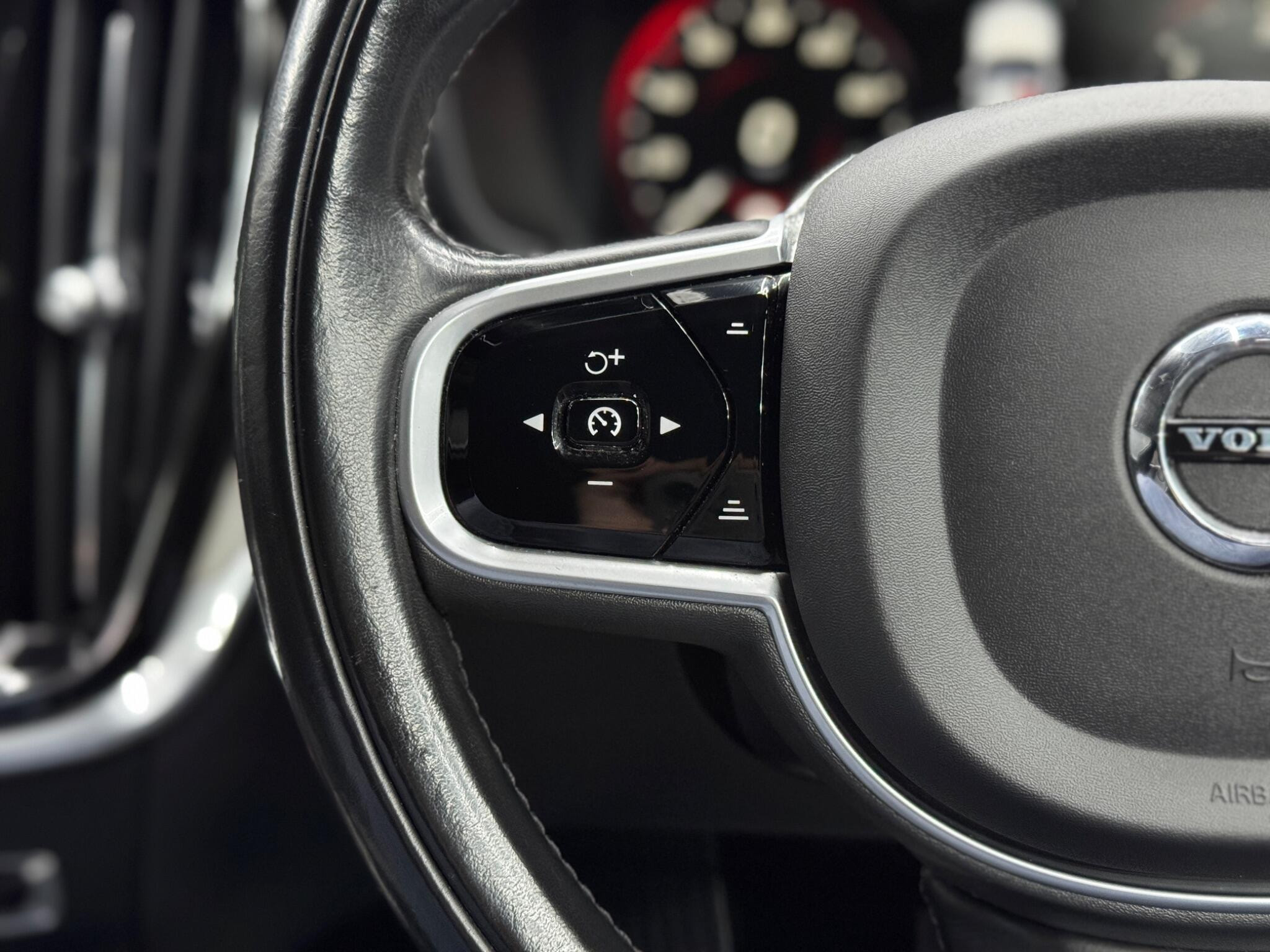 Volvo V60 2.0 D3 Inscription Plus Auto Euro 6 (s/s) 5dr 5dr Automatic 2026