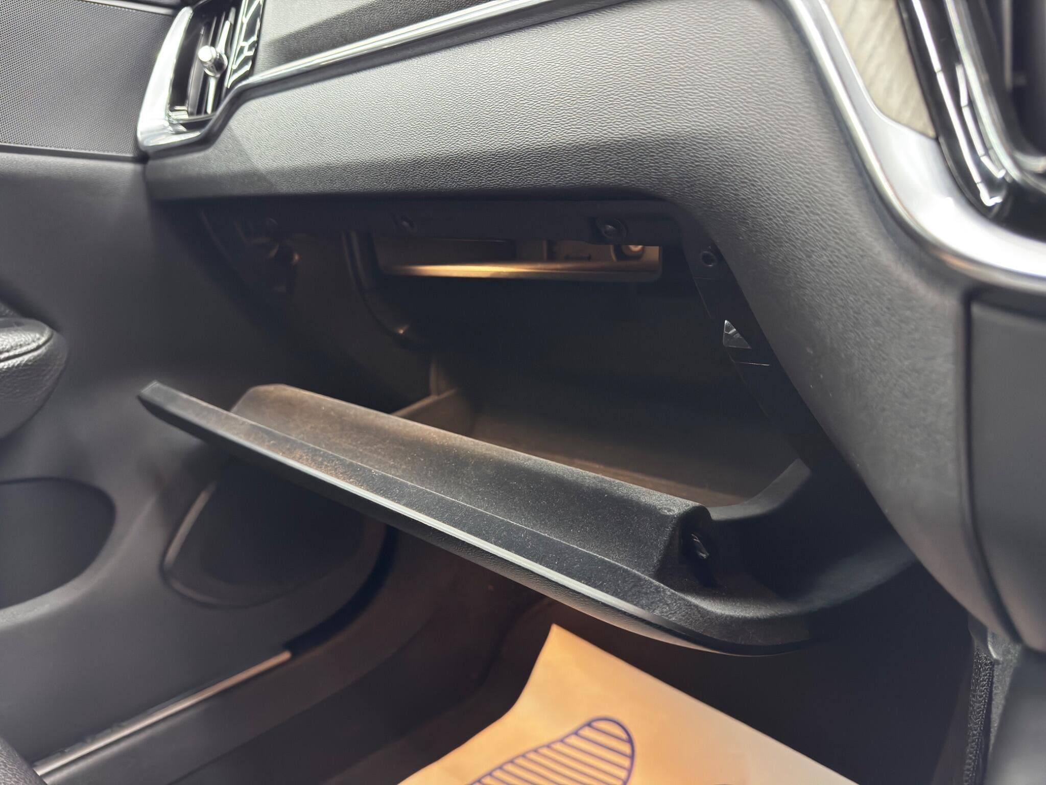Volvo V60 2.0 D3 Inscription Plus Auto Euro 6 (s/s) 5dr 5dr Automatic 2026