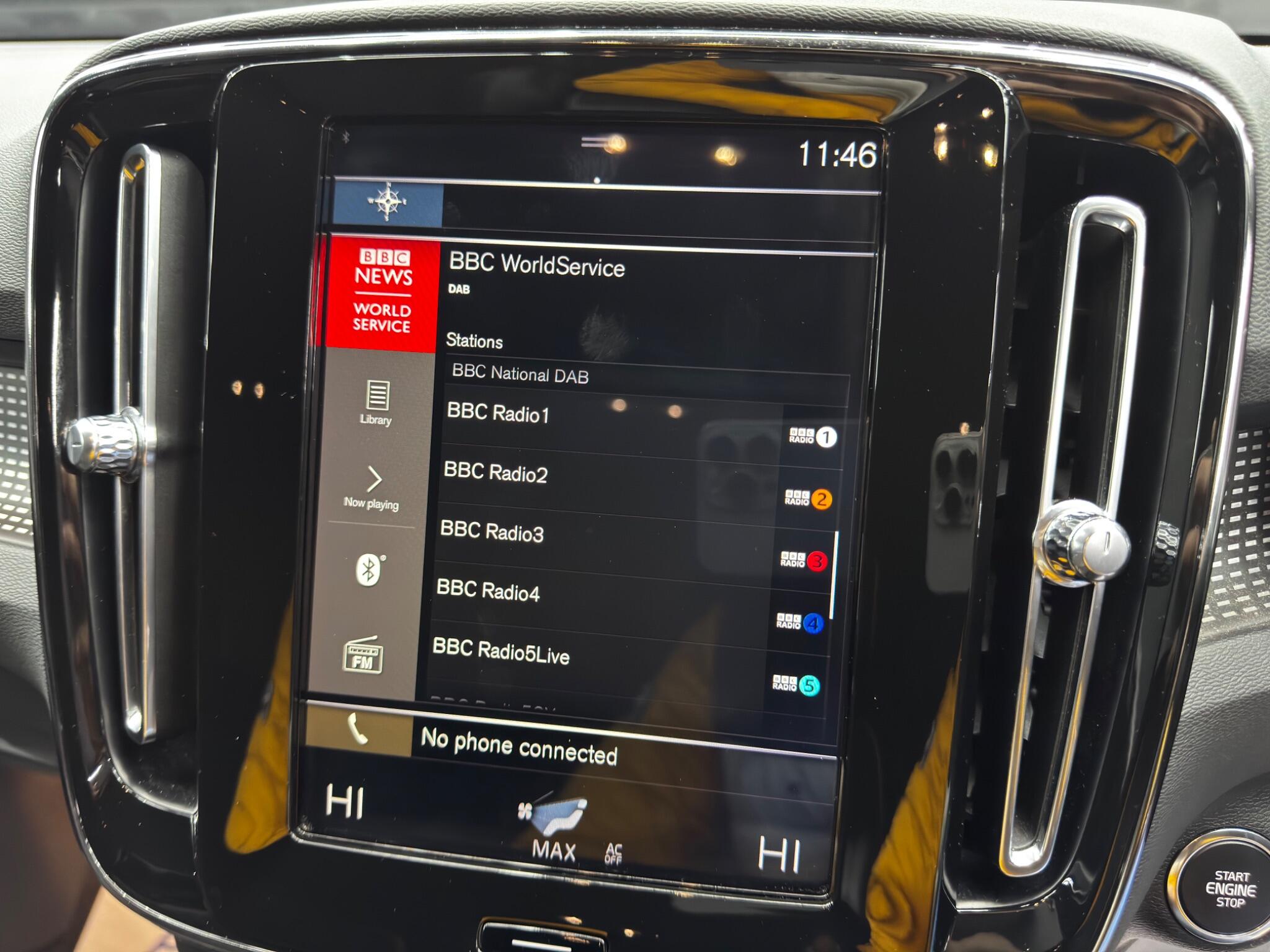 Volvo XC40 2.0 D3 R-Design Auto AWD Euro 6 (s/s) 5dr 5dr Automatic 2025