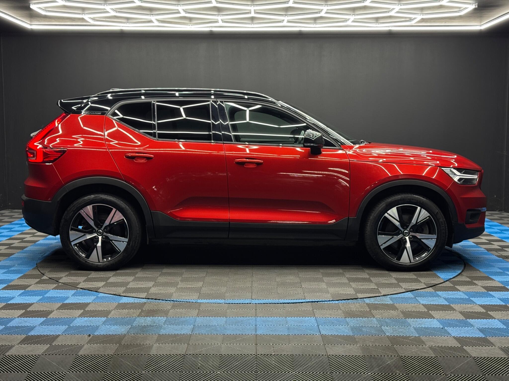 Volvo XC40 Recharge Twin 78kWh Plus Auto AWD 5dr 5dr Automatic 2026