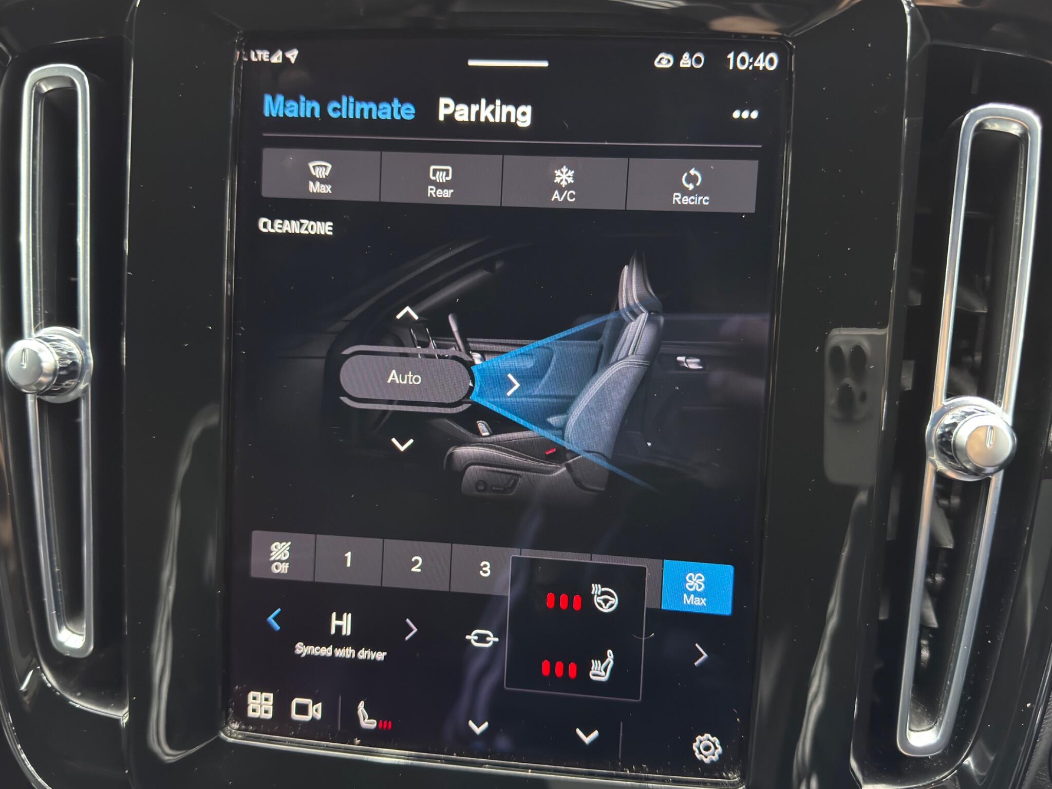 Volvo XC40 Recharge Twin 78kWh Plus Auto AWD 5dr 5dr Automatic 2026