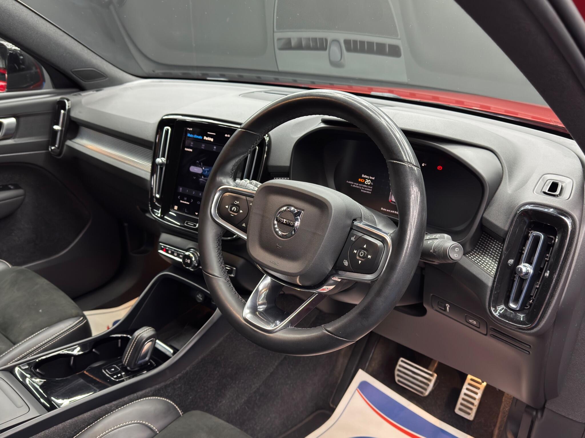 Volvo XC40 Recharge Twin 78kWh Plus Auto AWD 5dr 5dr Automatic 2026