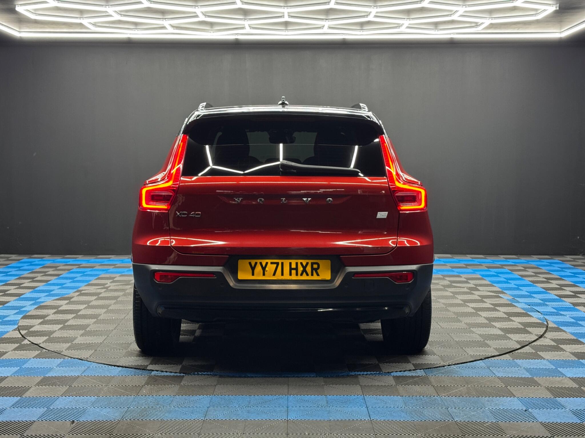 Volvo XC40 Recharge Twin 78kWh Plus Auto AWD 5dr 5dr Automatic 2026